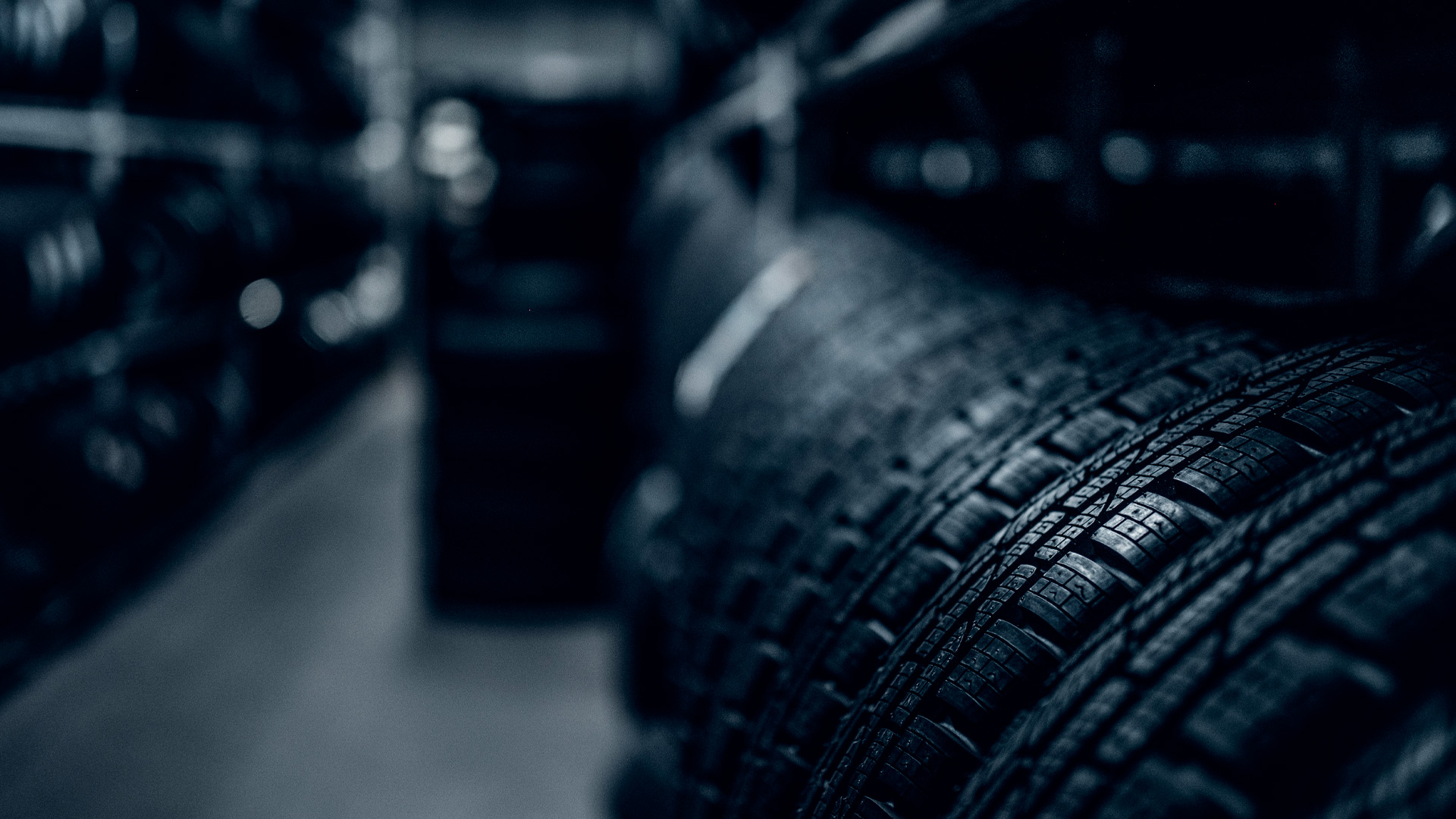 Российский рынок наводнили поддельные шины