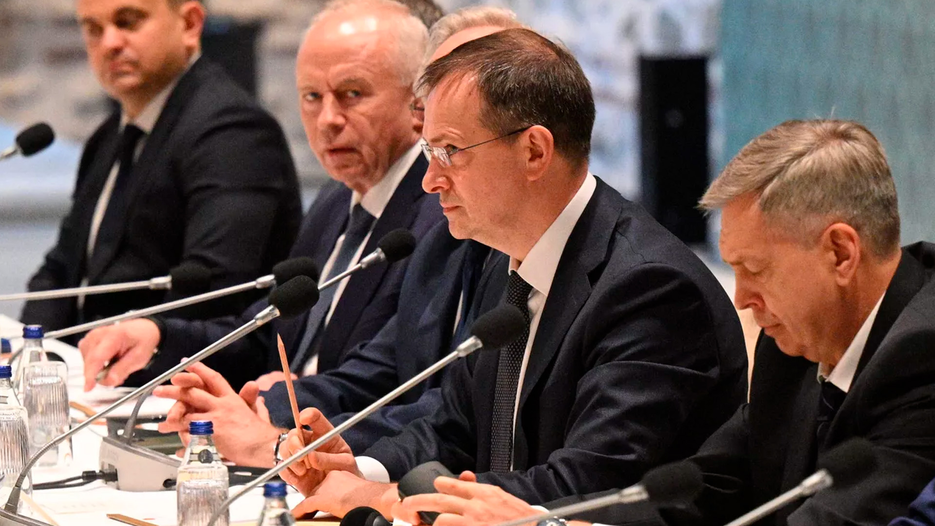 Украина объяснила отказ от переговоров «провокационным поведением» российской делегации