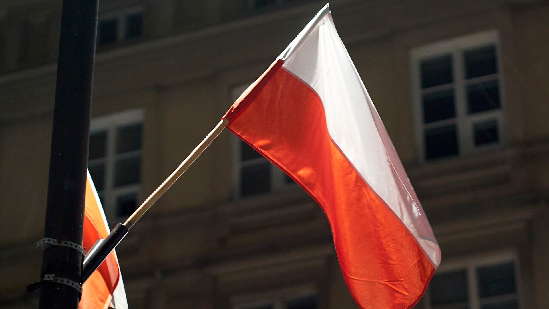 Польские власти решили закрыть последнее российское генконсульство