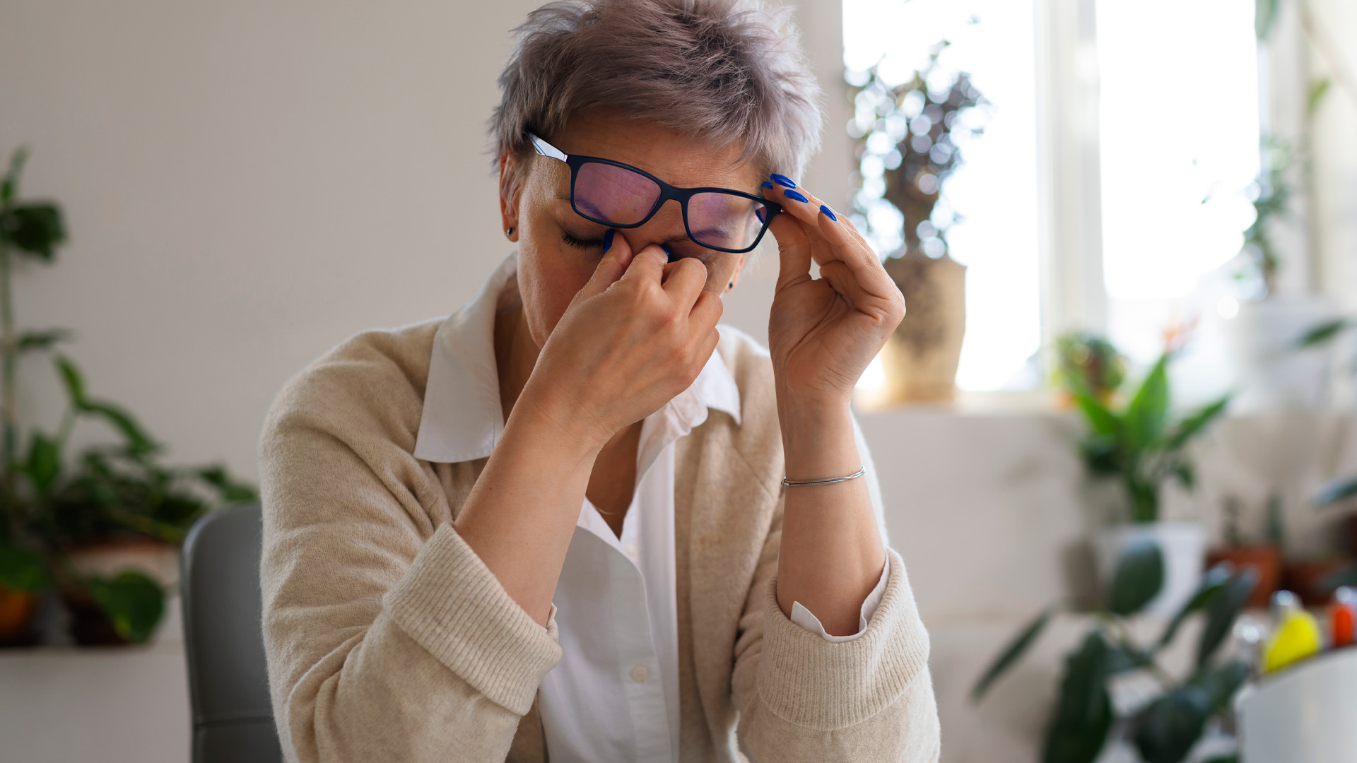 Офтальмолог предупредил о зимнем всплеске проблем с глазами у россиян