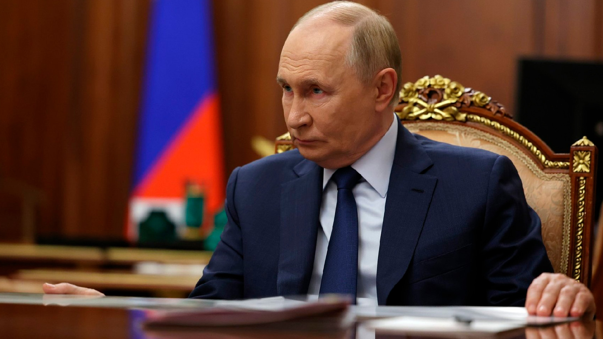 Россия освободит Донбасс и Новороссию любым путем, заявил Путин