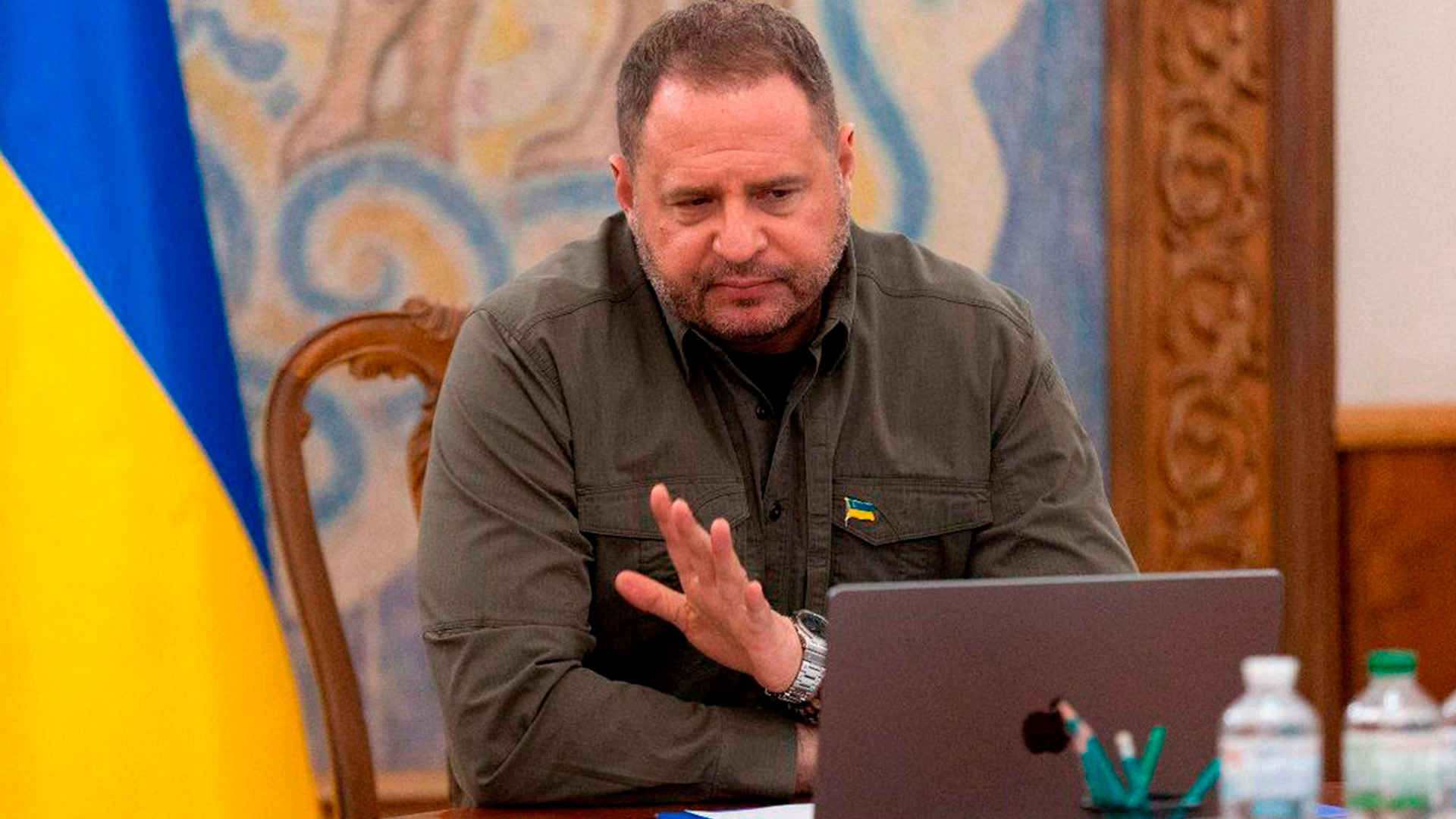 Ермак перед своей отставкой пытался уволить главу СБУ Малюка