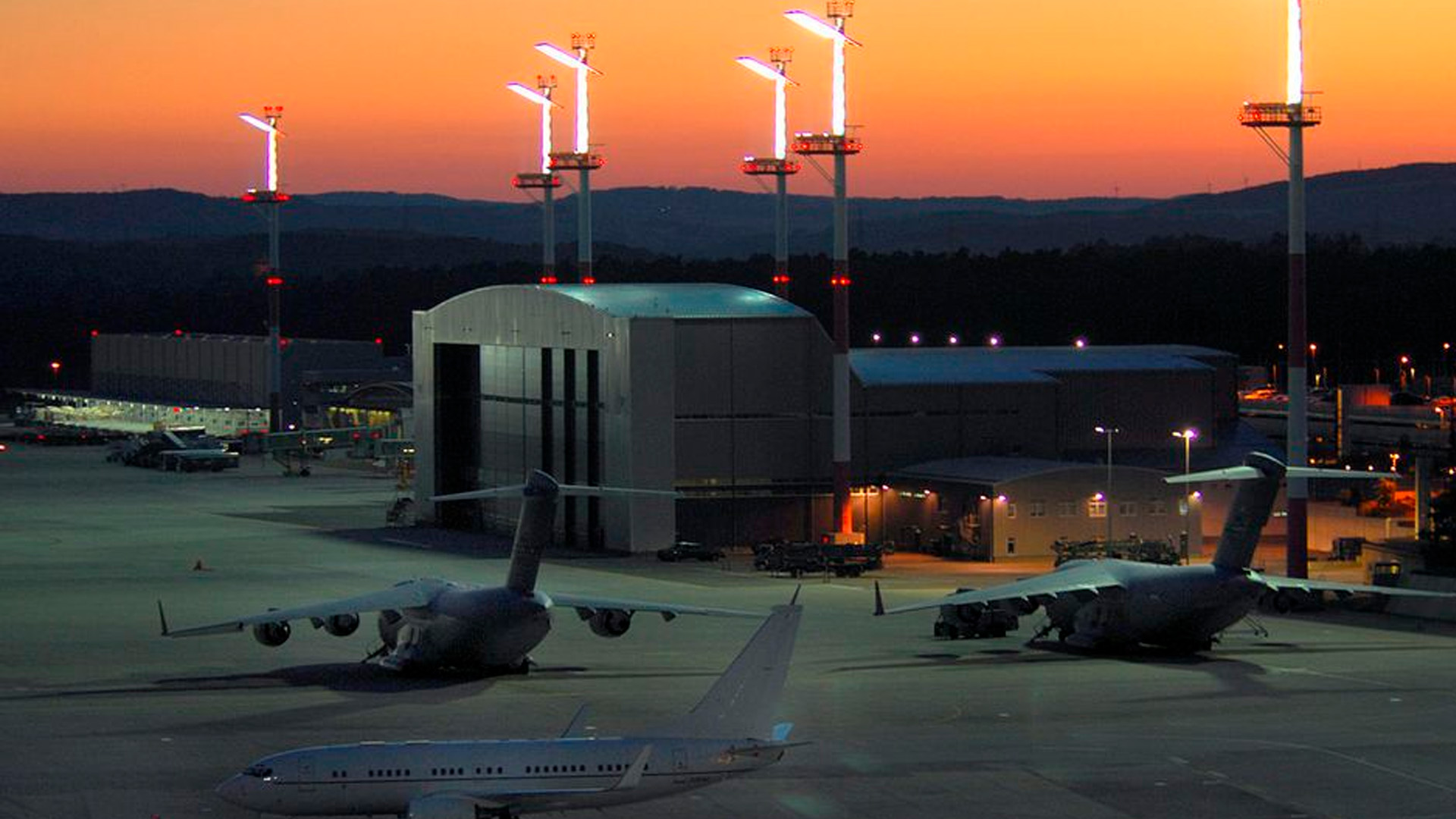 ЕС намерен запретить США использовать военные базы в регионе из-за Гренландии