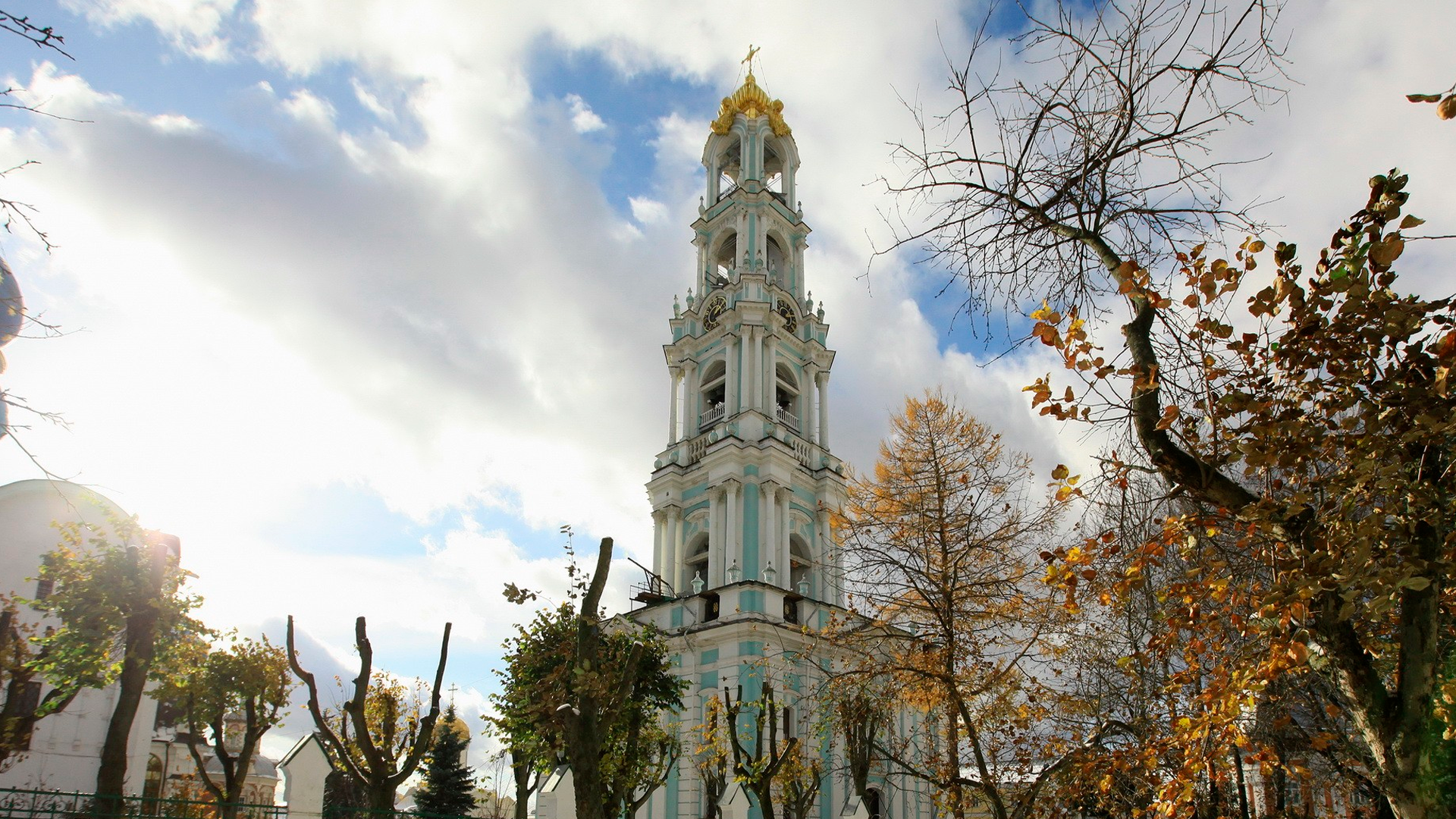 Правительство приняло решение о расширении Золотого кольца