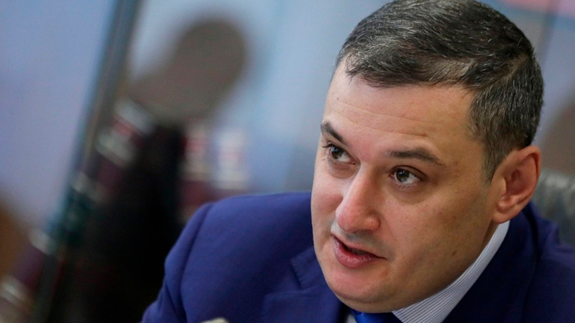 Губернатор Курской области Хинштейн попал в ДТП