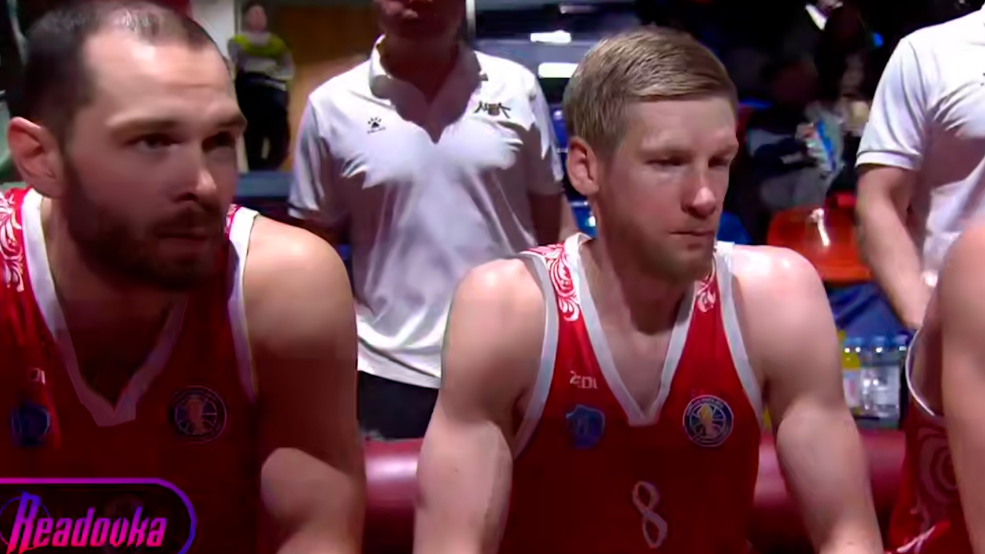 Тренер в прямом эфире устроил словесный разнос команде