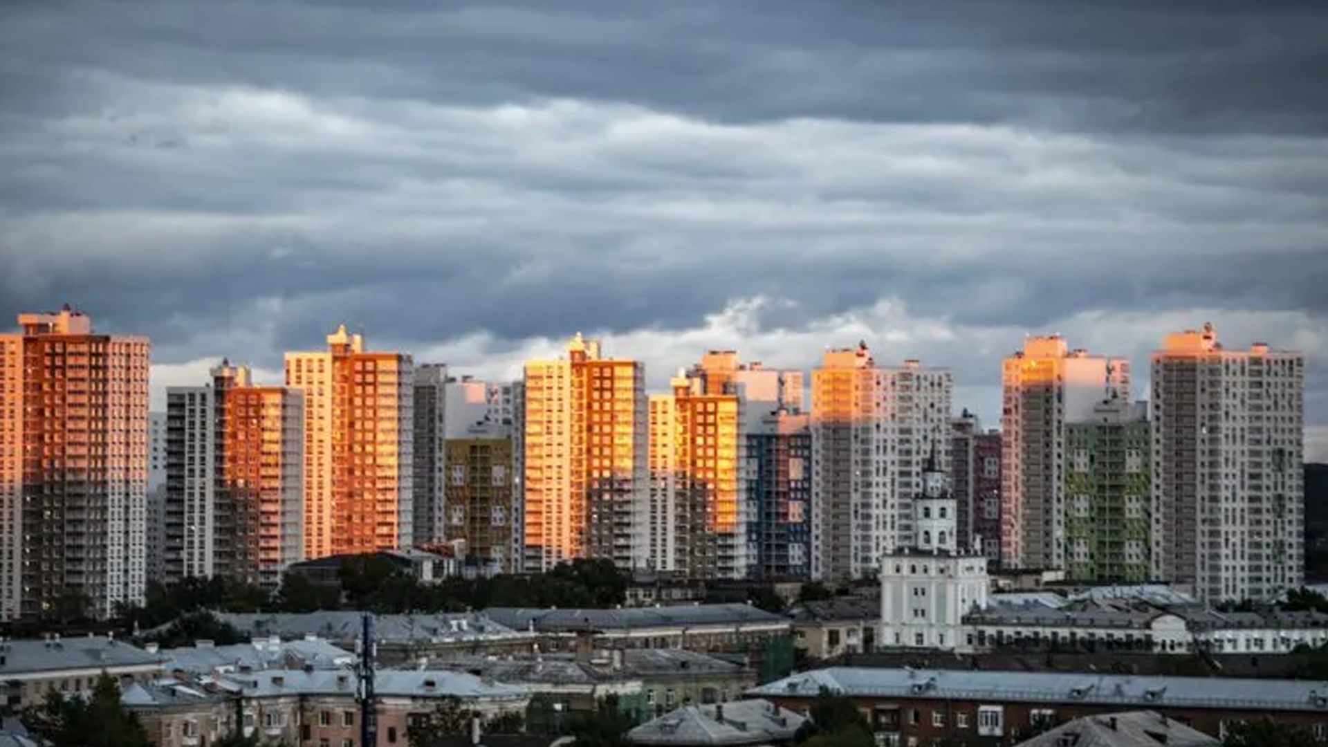 В ЯНАО запретили иностранцам получать жилищный капитал для молодых семей