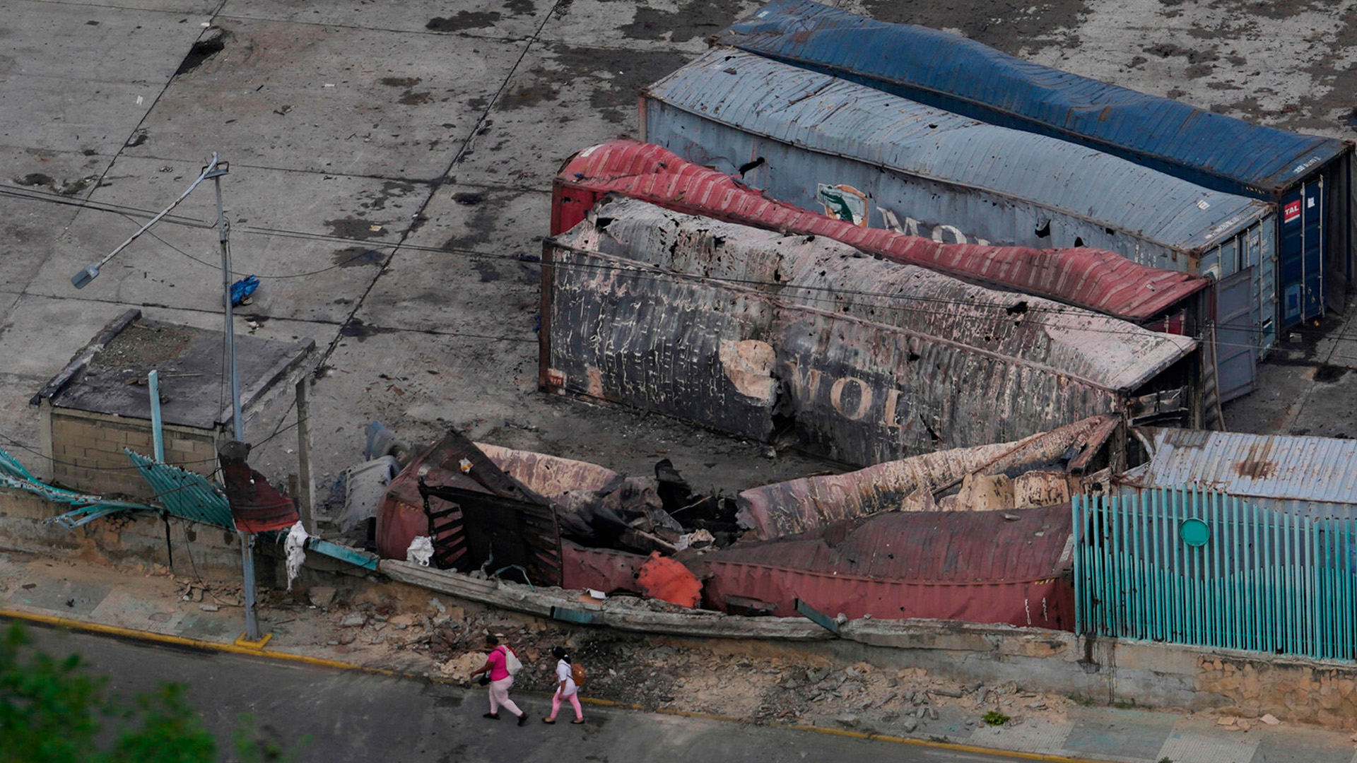 Не менее 100 человек погибли при нападении США на Венесуэлу