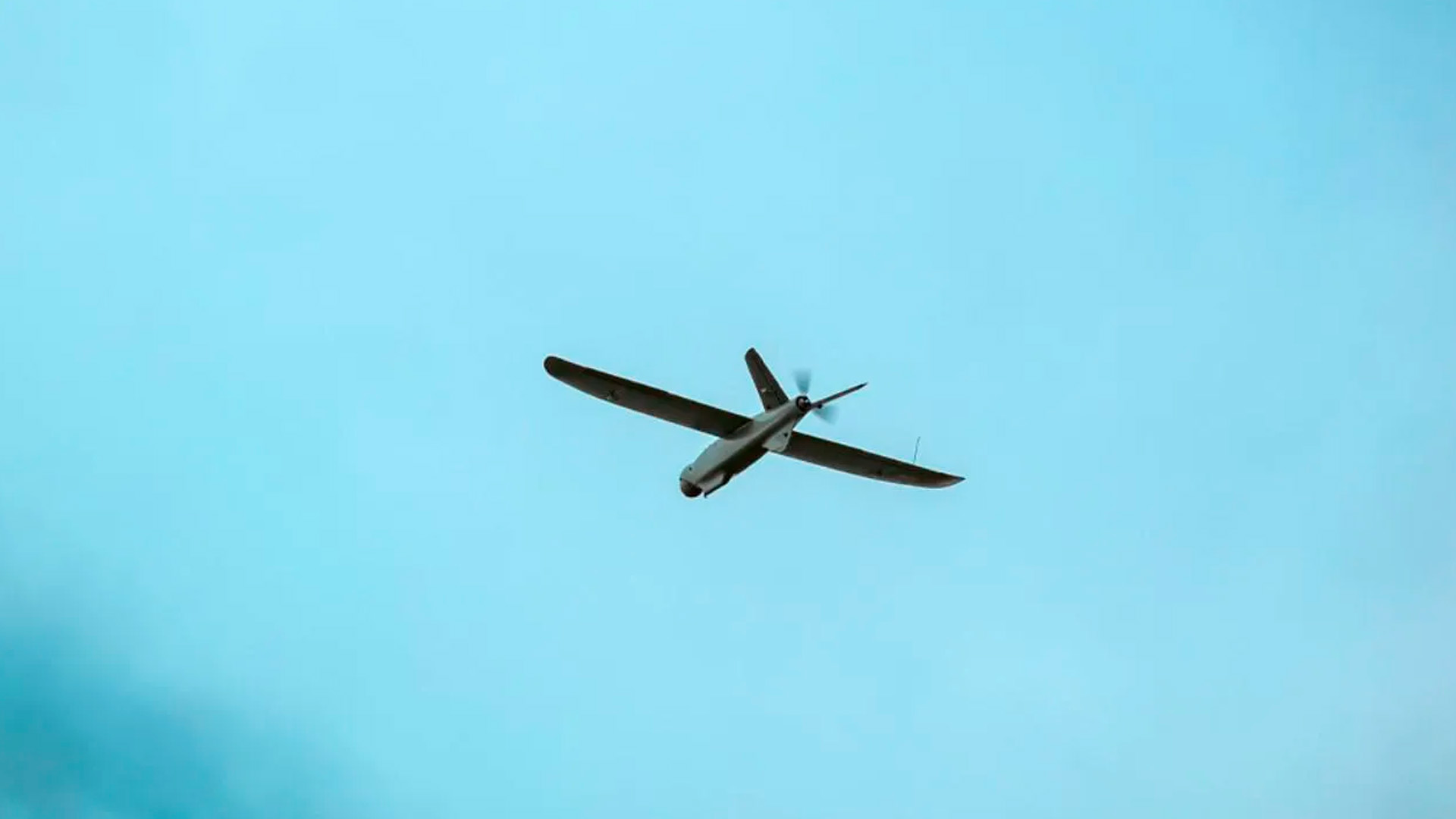 В Беслане обломки дрона повредили жилой дом