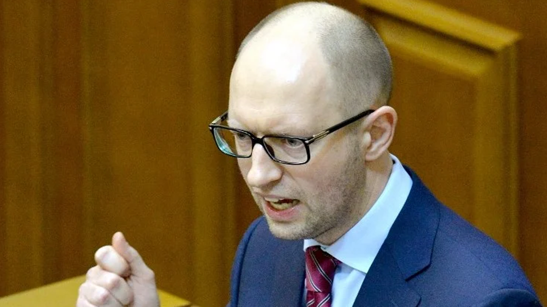 Экс-премьера Украины Яценюка переобъявили в розыск в России