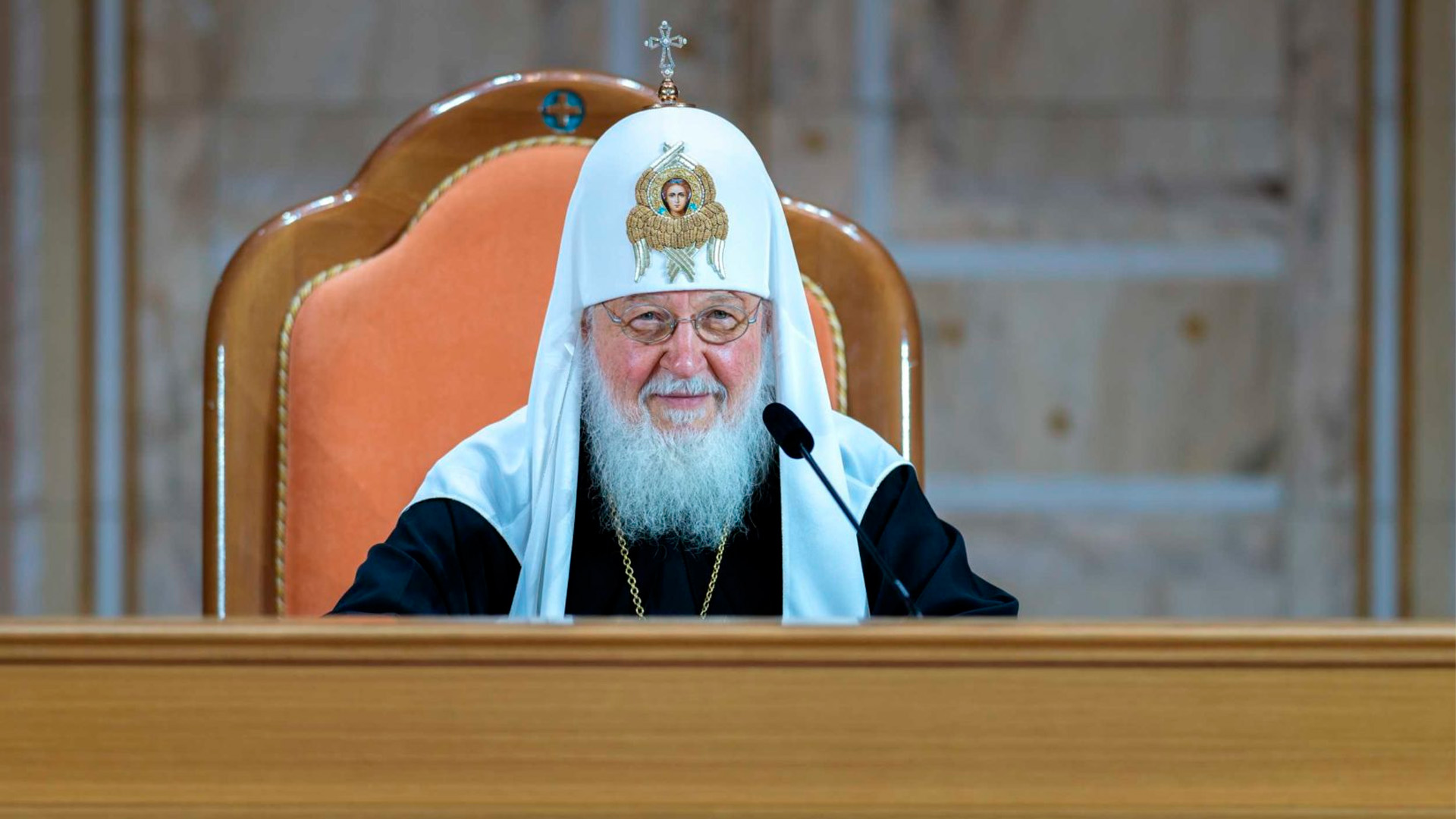Патриарх Кирилл призвал активнее бороться с этническими анклавами
