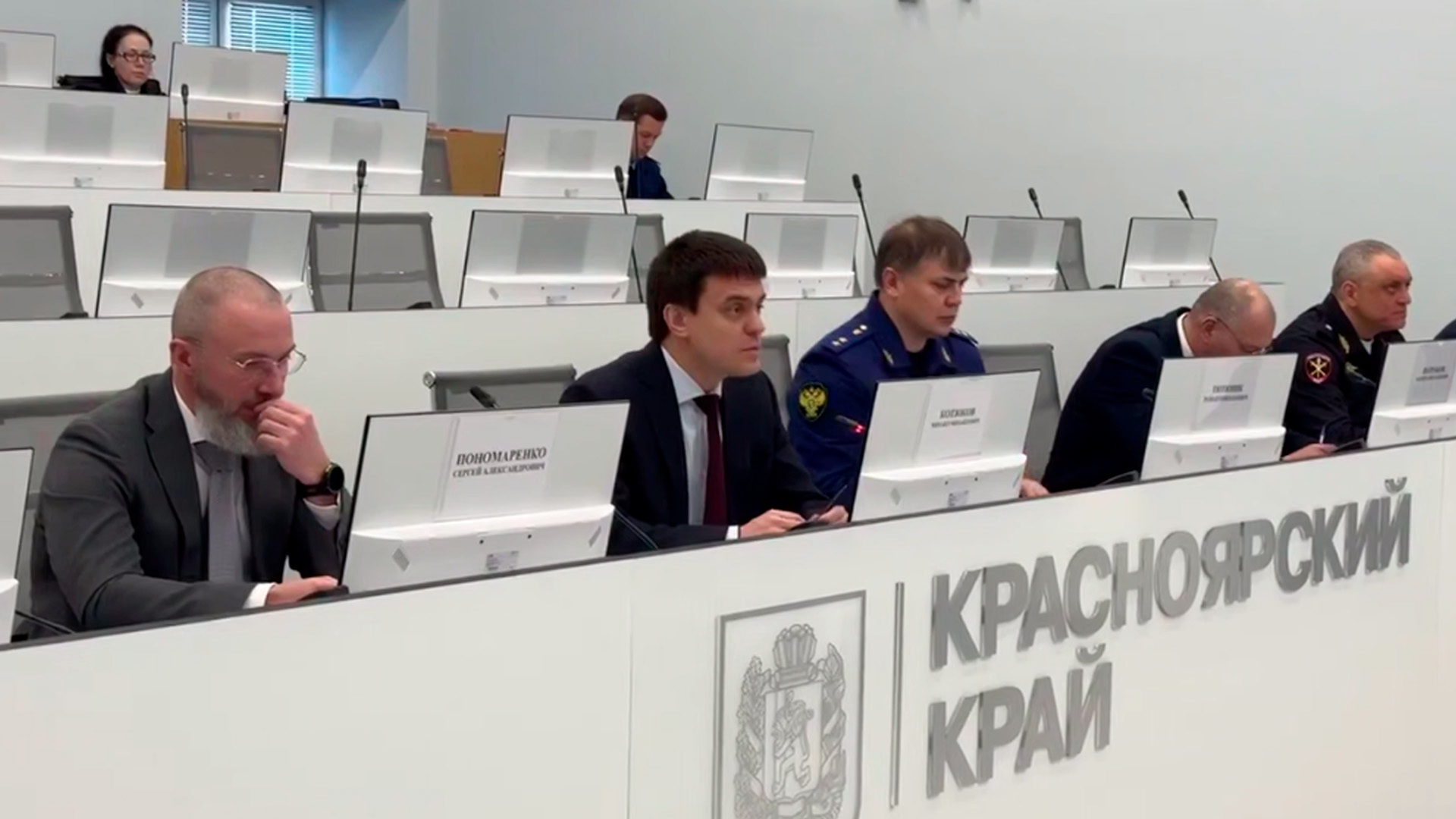 В Красноярском крае анонсировали кадровые решения после нападений школьниц