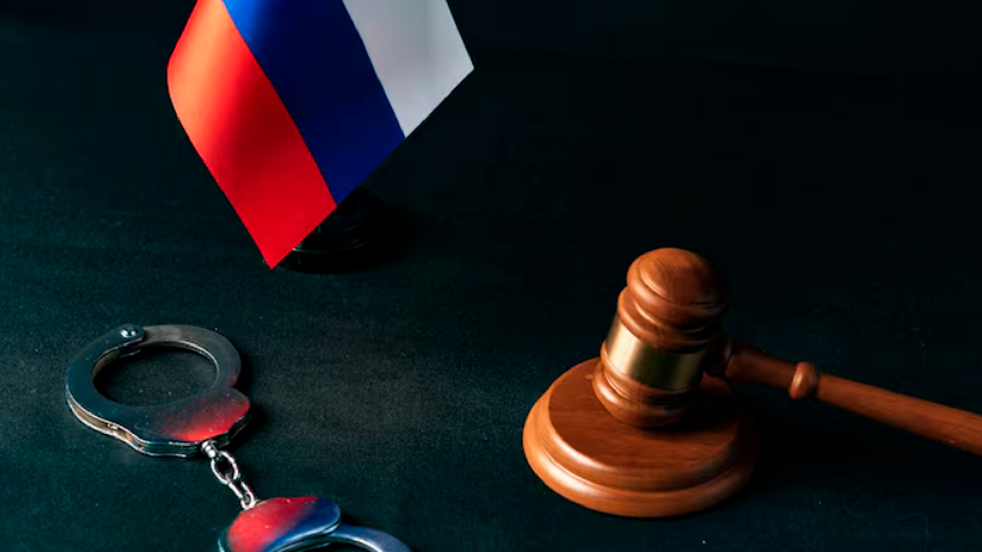 Мигранты в Сургуте обеспечили детям бюджетные места через фальшивые аттестаты
