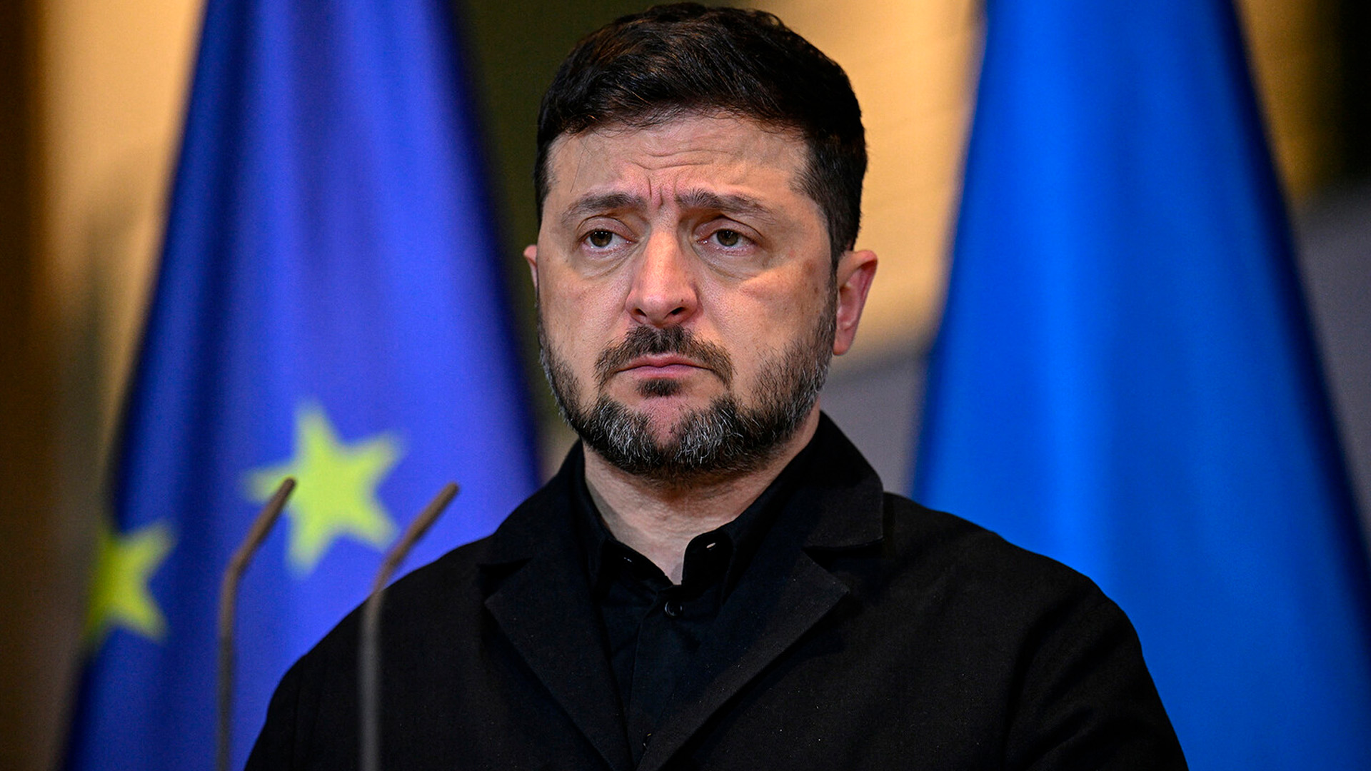 Зеленский предрек «раскол украинского общества» в случае уступок по Донбассу