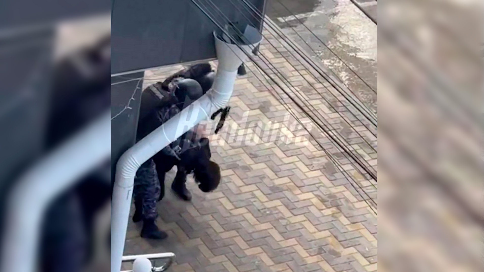 Открывшего стрельбу в Анапском техникуме задержали