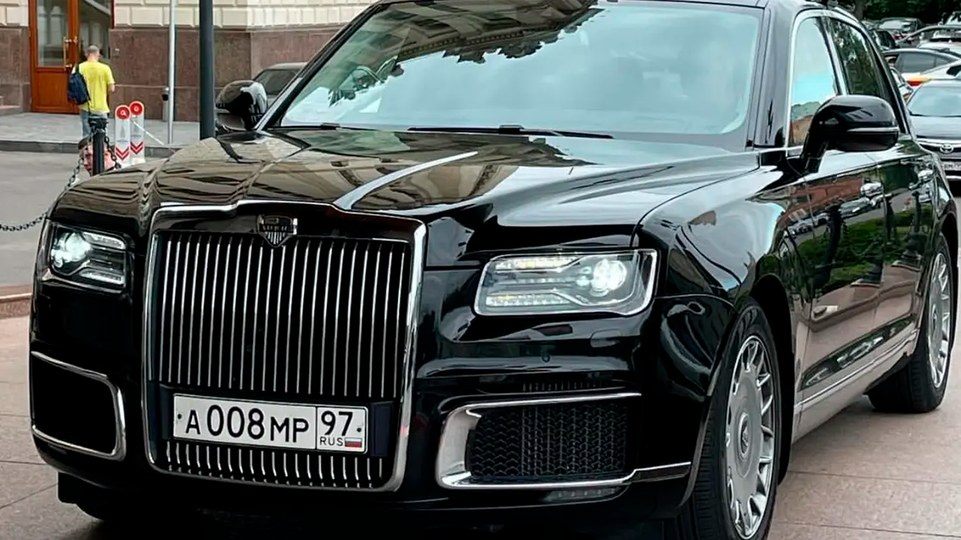 Как устроен рынок «красивых» автономеров, рассказал эксперт