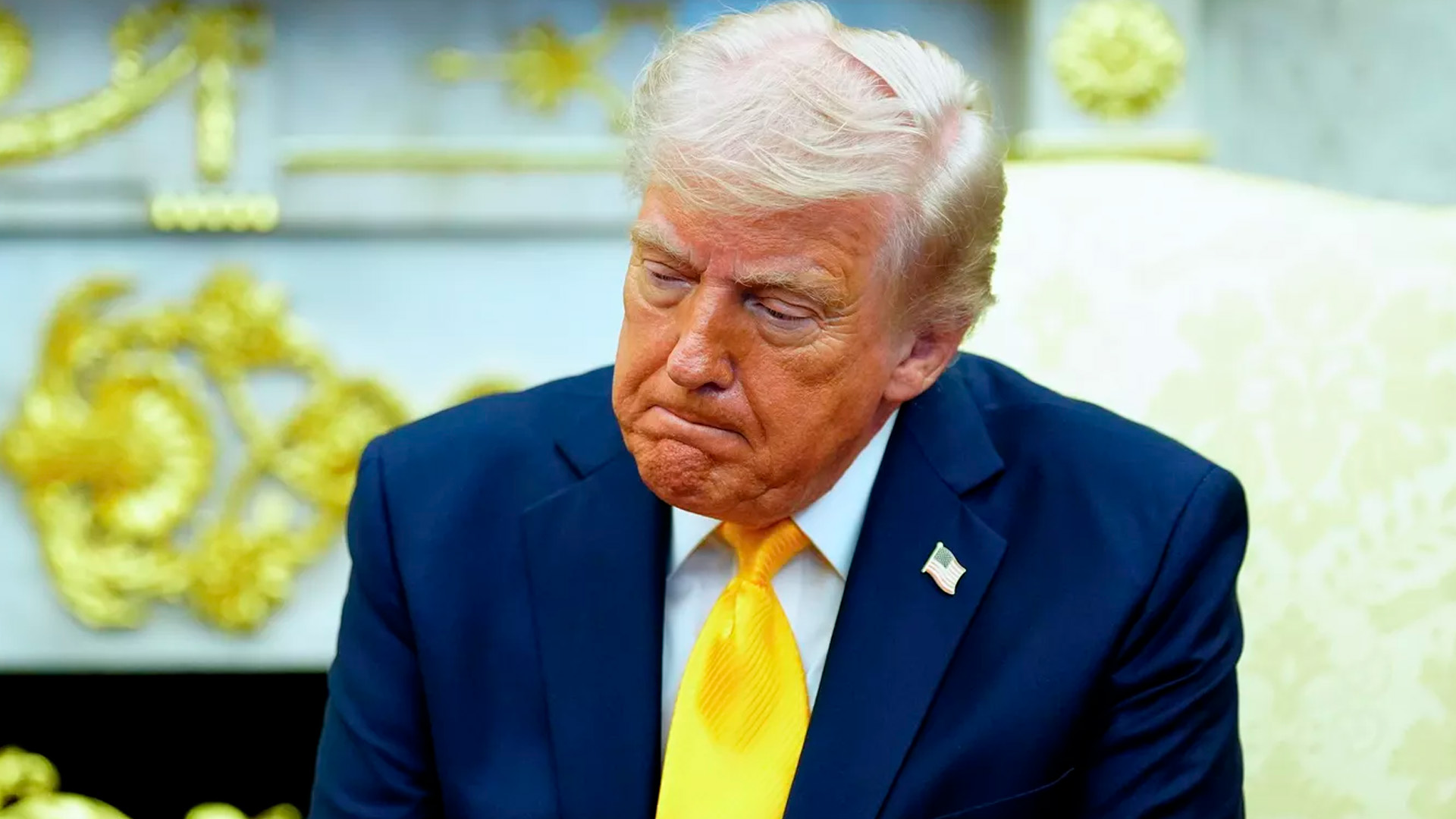 Трамп пригрозил Ирану уничтожением электростанций из-за блокады Ормузского пролива