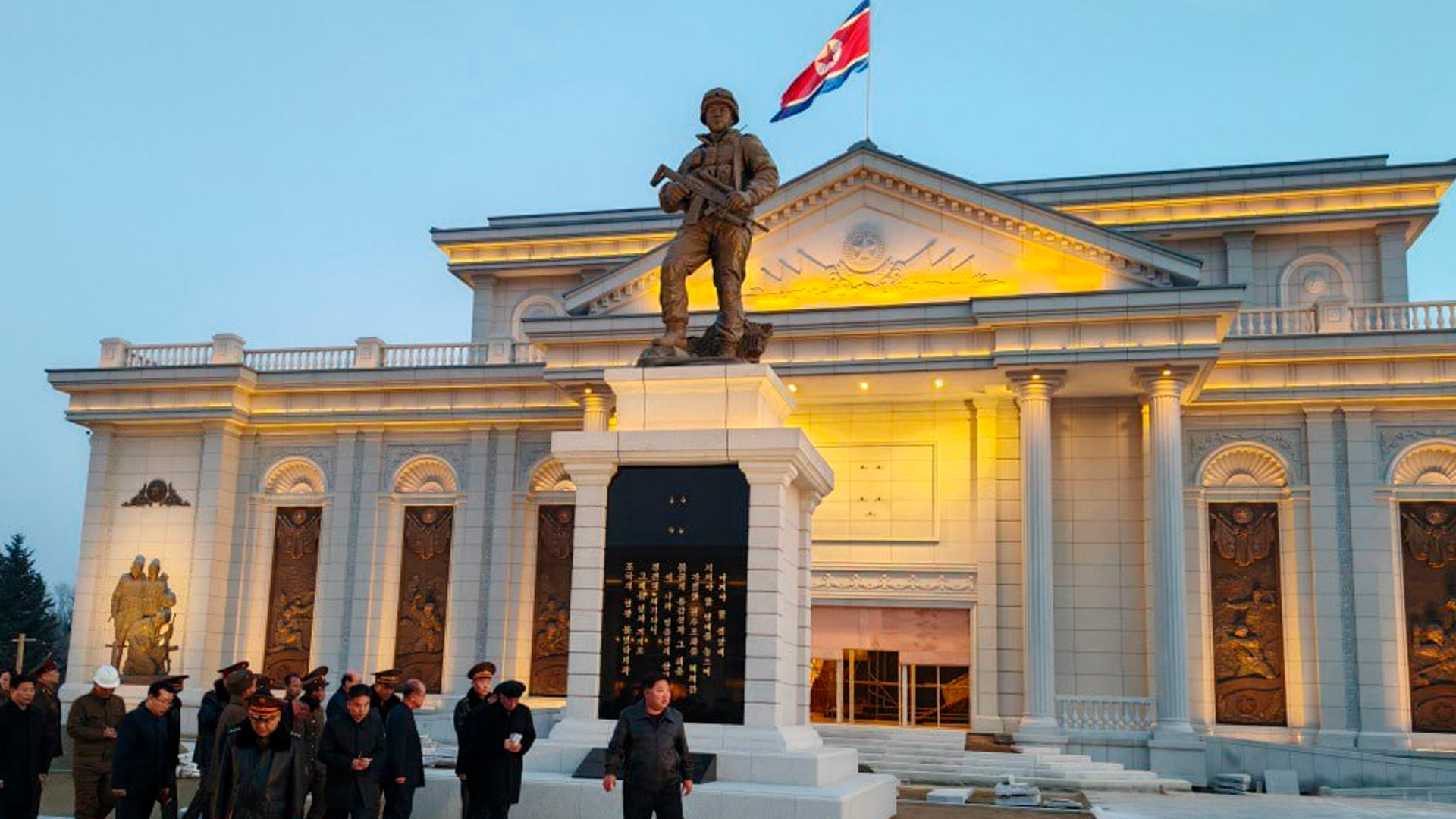 Ким Чен Ын проинспектировал стройку музея в честь освобождения Курской области