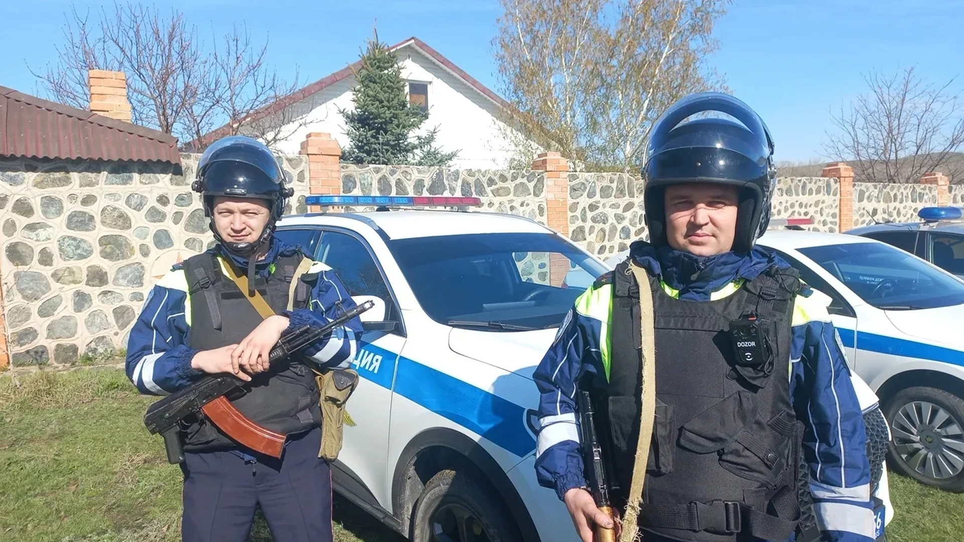 Подозреваемый в нападении на полицейских в Оренбургской области скрылся в гористой местности