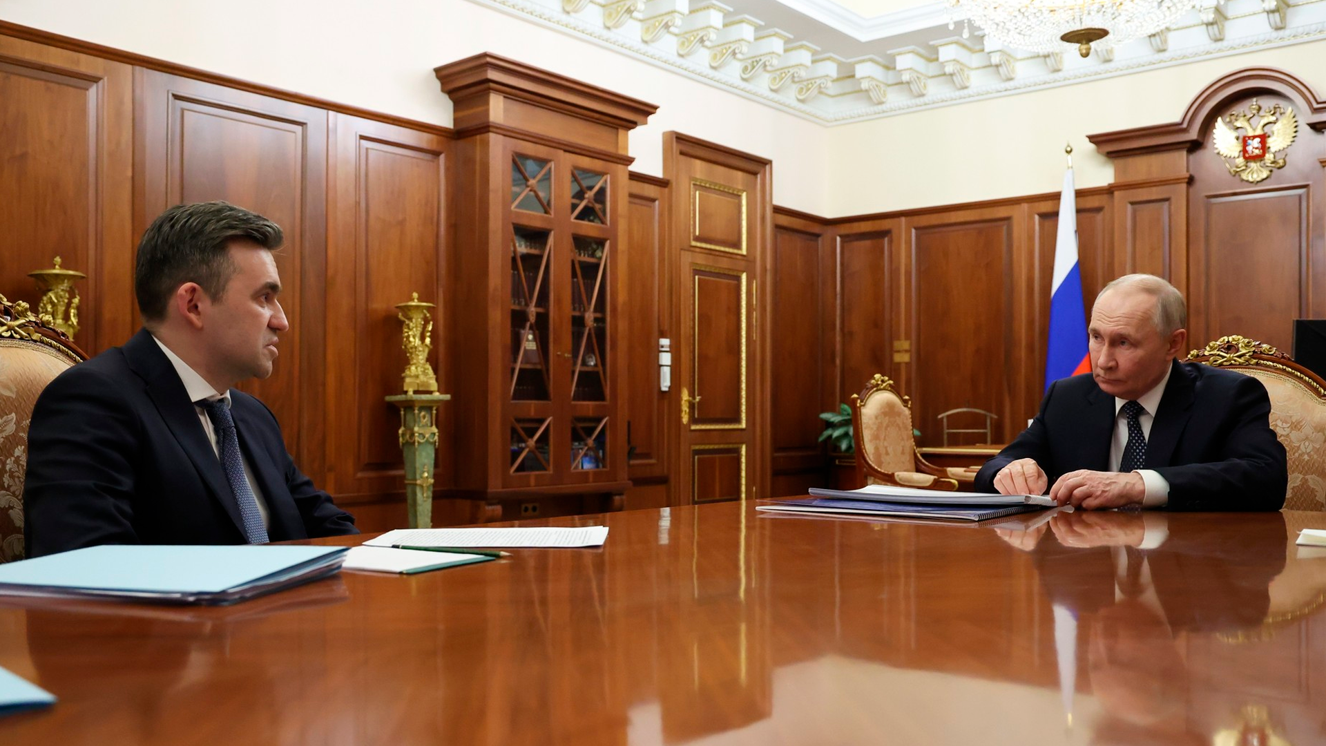 Для вещевого обеспечения ВС РФ сделано не все, заявил Путин