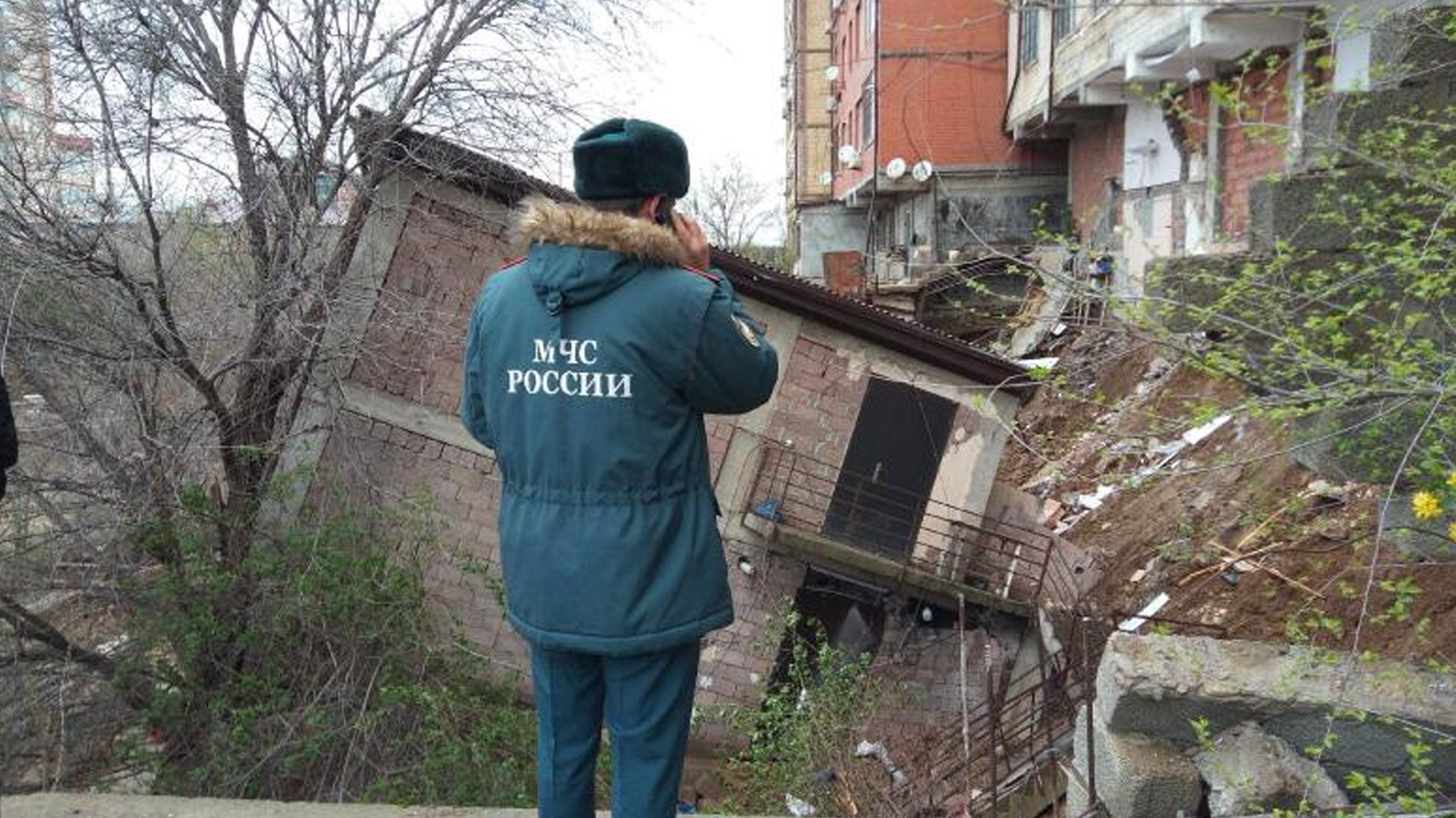 В Дагестане возбудили уголовное дело после гибели девушки и ребенка