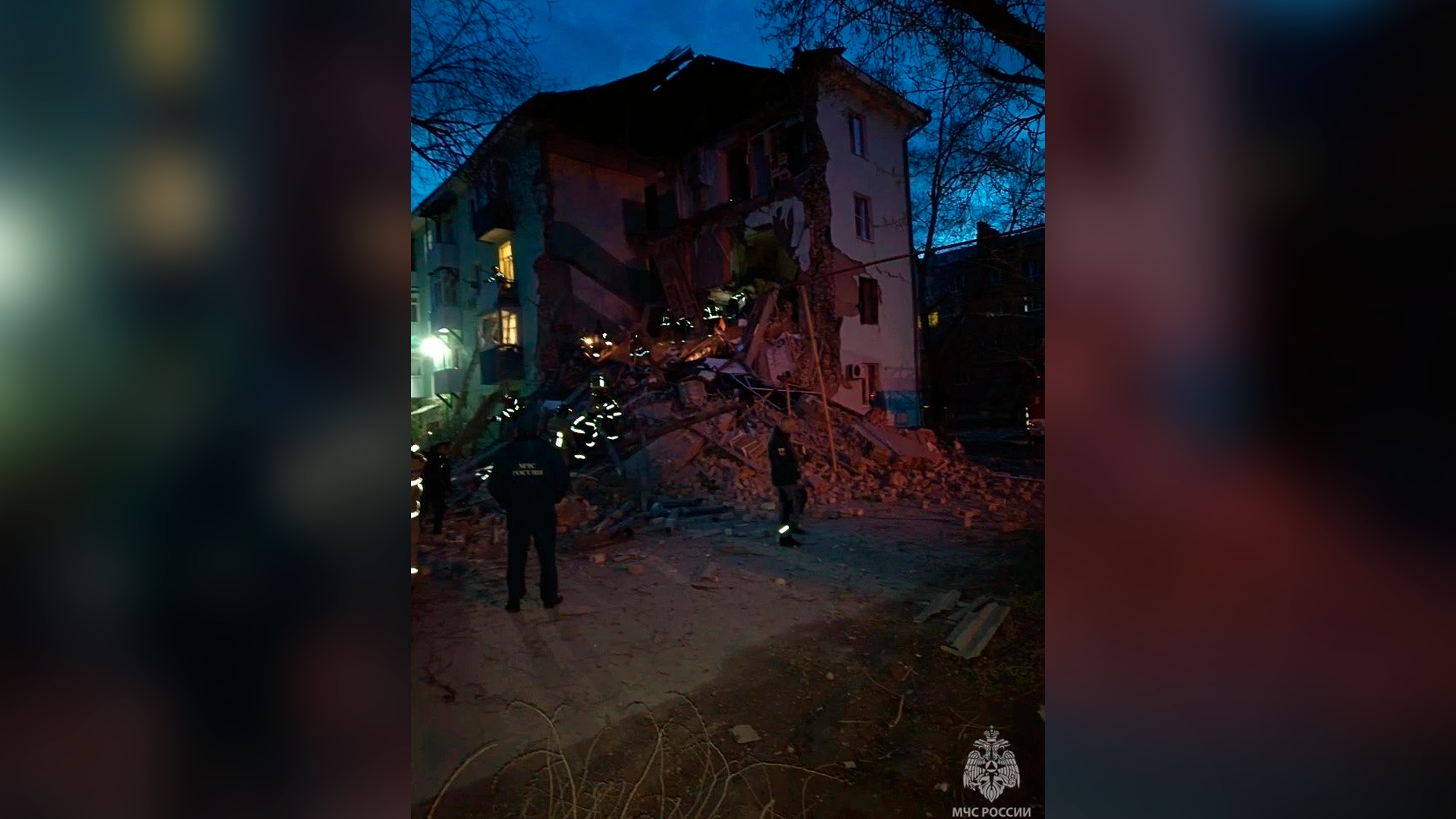 2 тела достали из-под завалов в Сызрани