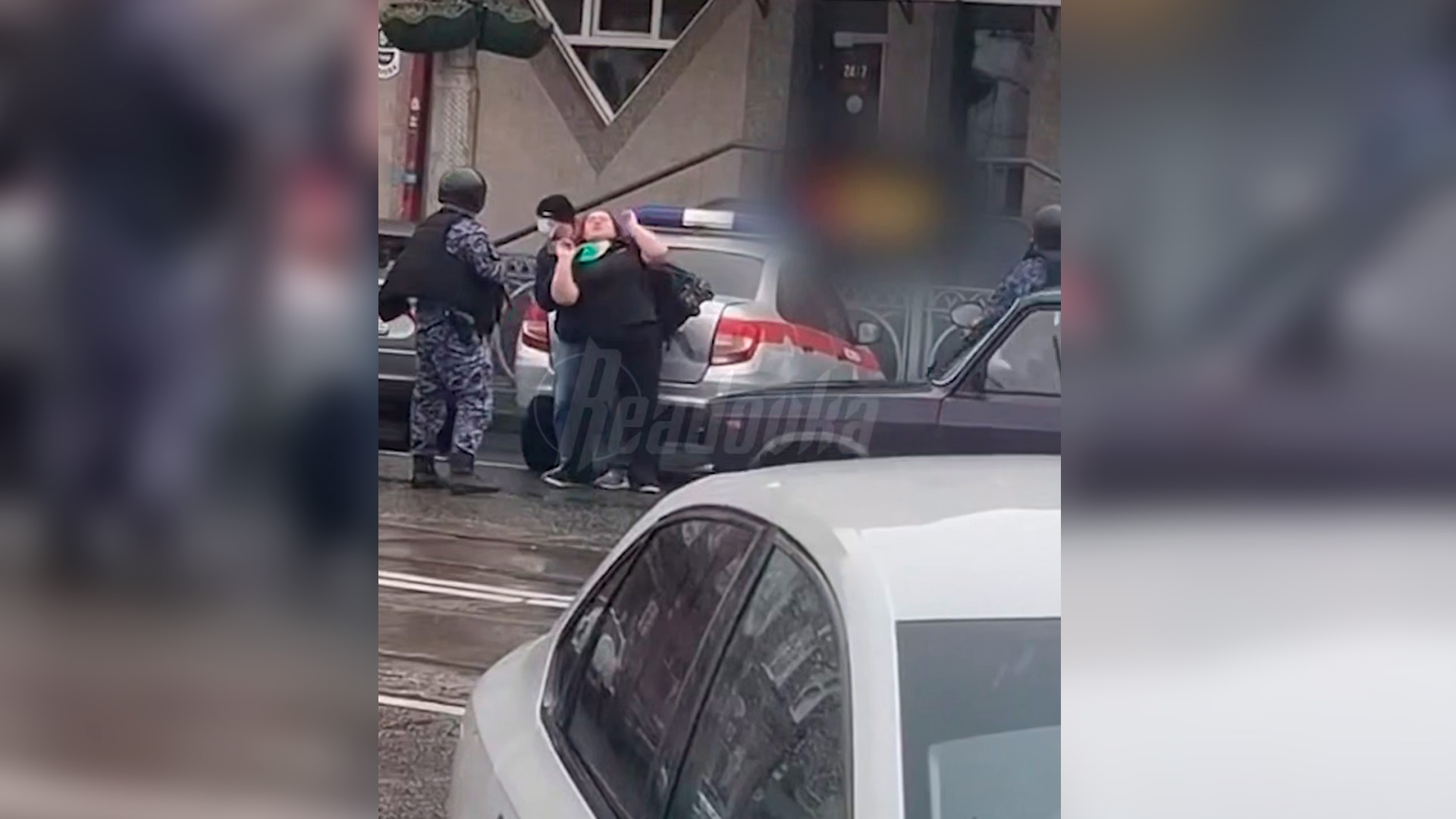 Лудоман с ножом и ружьем напал на букмекерскую контору во Владикавказе