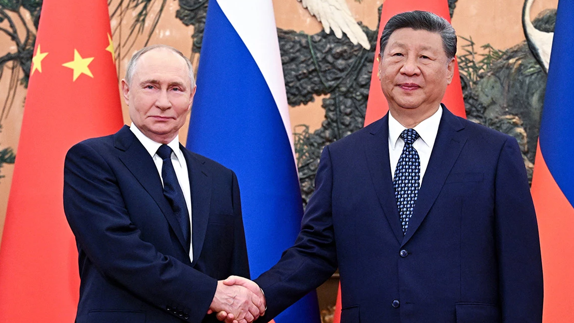 Визит Путина в Китай состоится в ближайшее время, заявили в Кремле