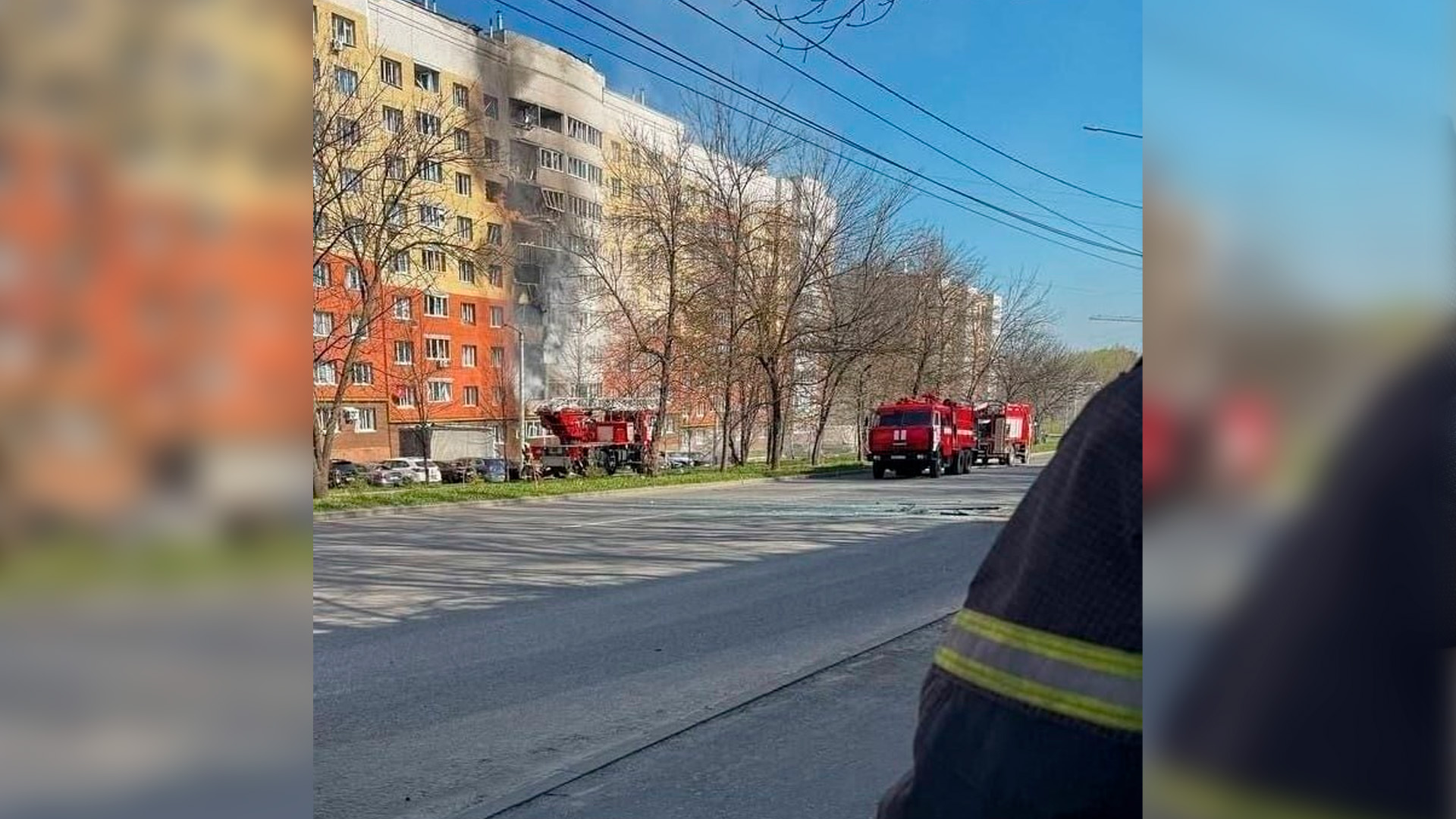 Дрон протаранил многоэтажку в Чебоксарах