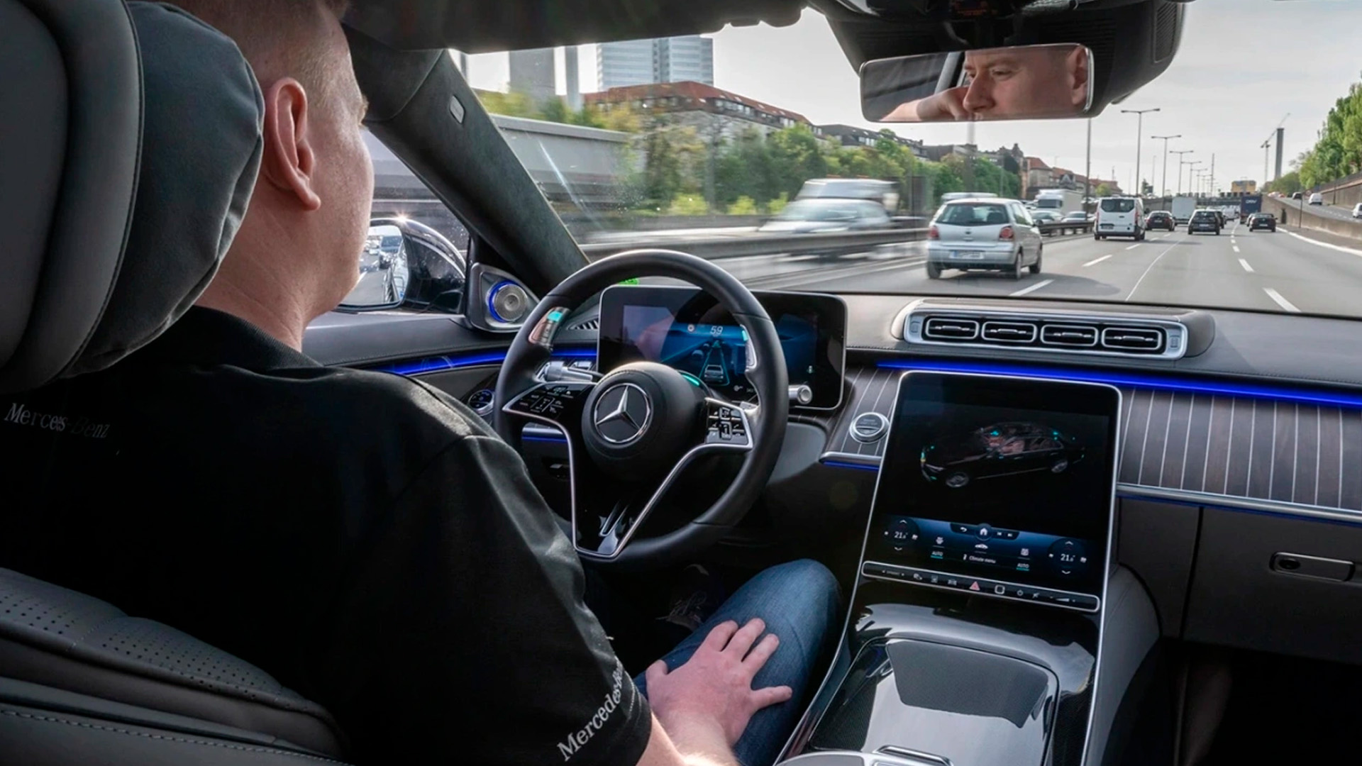 Нормы безопасности для беспилотных авто начали разрабатывать в России