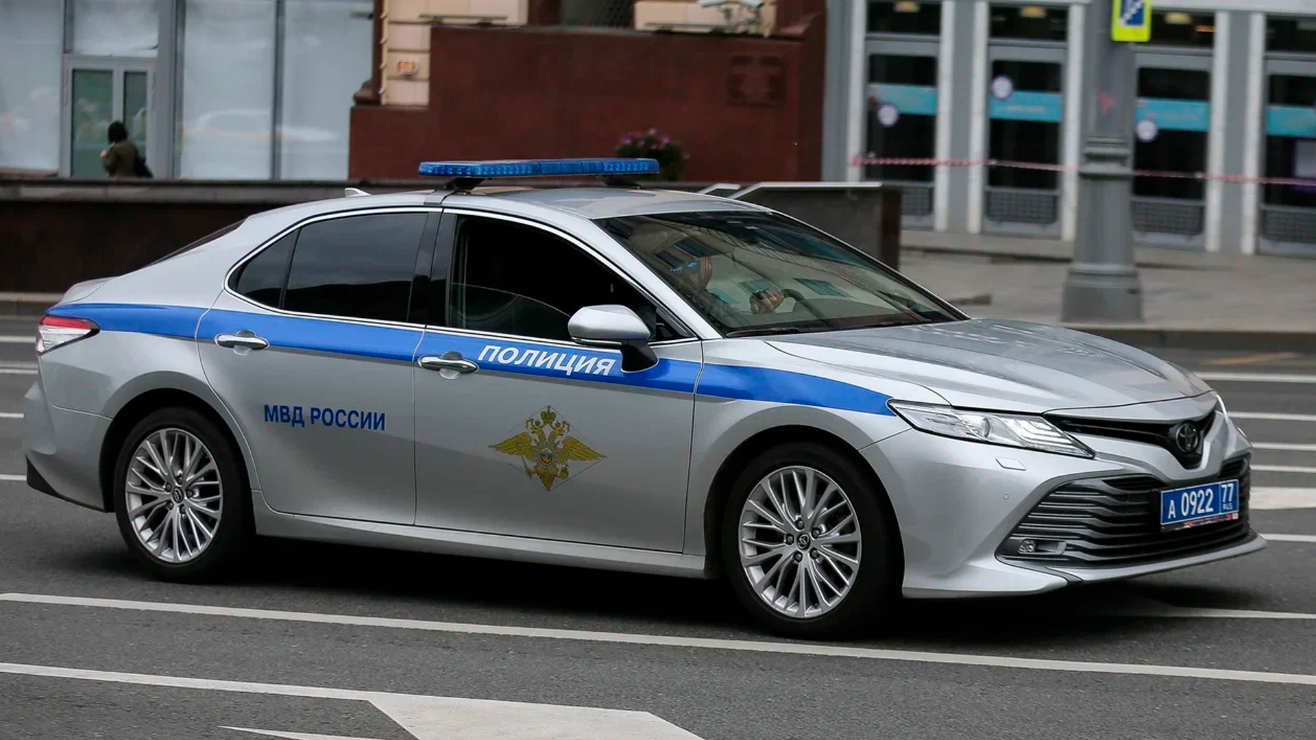 Полиция задержала мужчину, напавшего на сотрудницу московского МФЦ