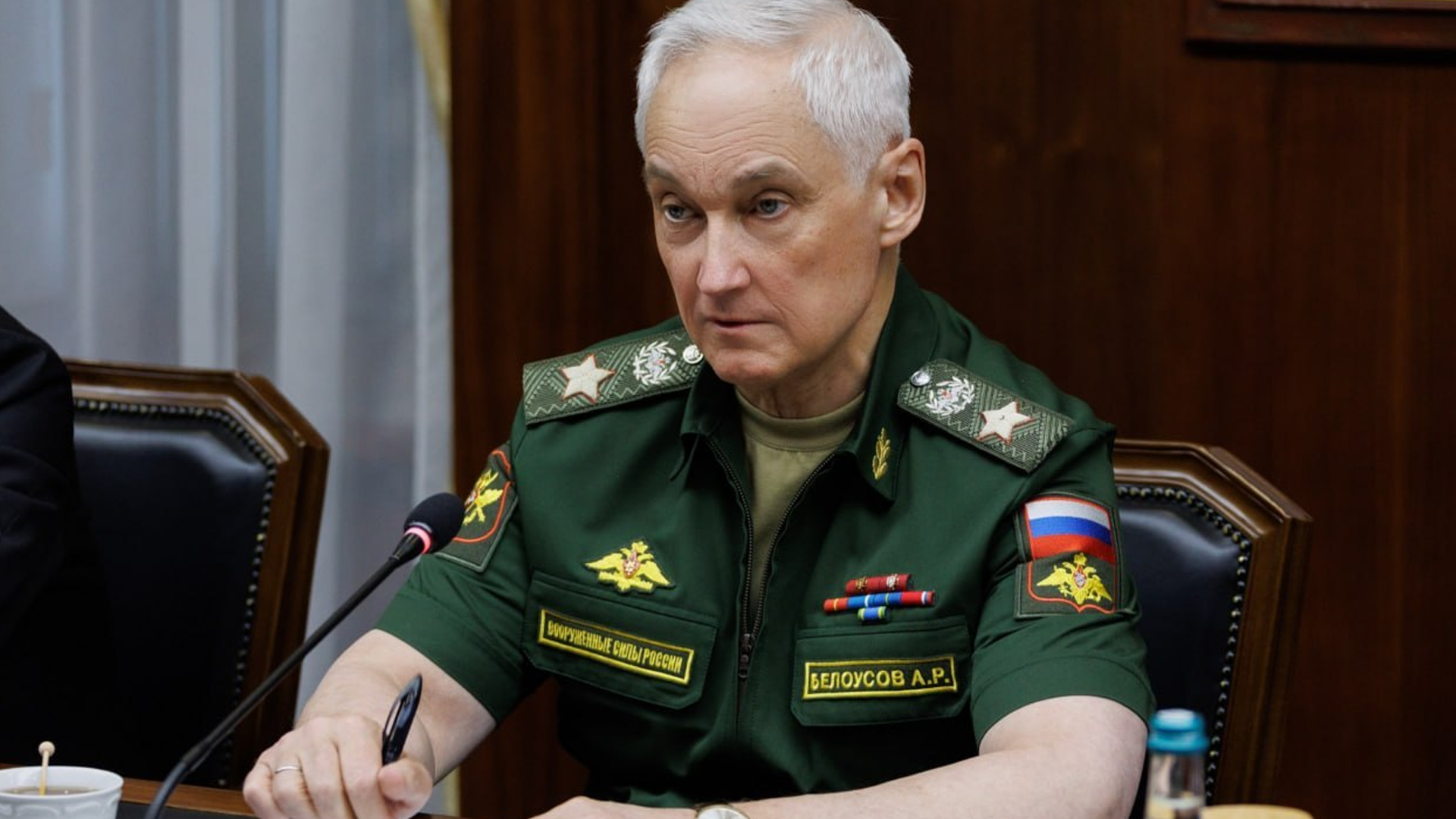 Существуют планы внедрения ИИ в системы ПВО к ноябрю, рассказал министр обороны РФ
