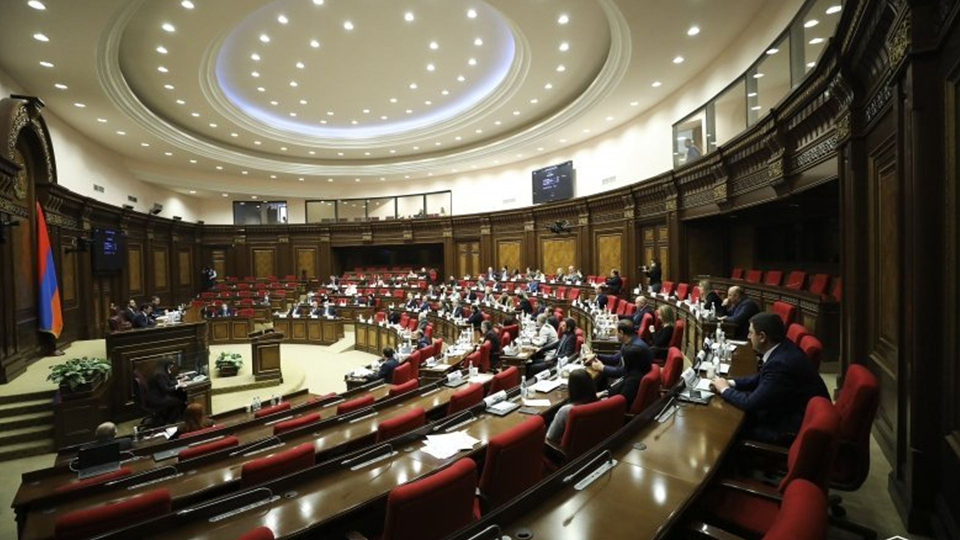 «Гражданский договор» Пашиняна не смог набрать 50% голосов избирателей