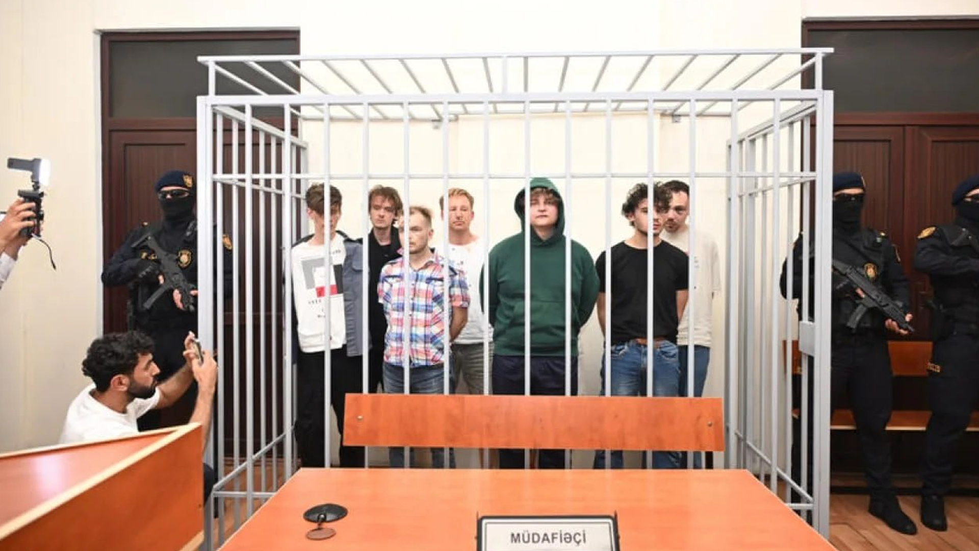 В Азербайджане вынесли приговор в отношении 8 россиян