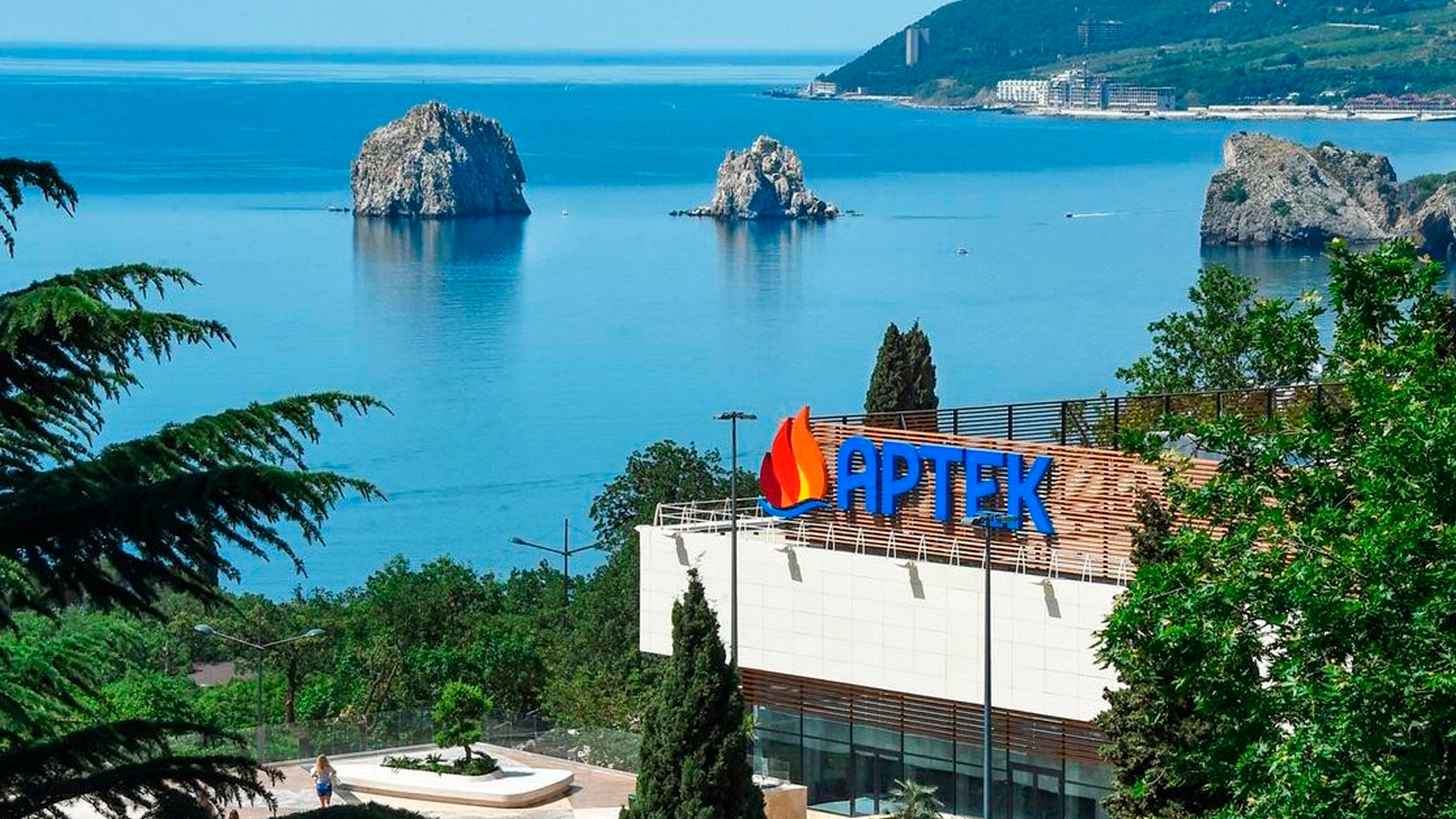 В Крыму приостановили бронирование мест для детского отдыха до сентября