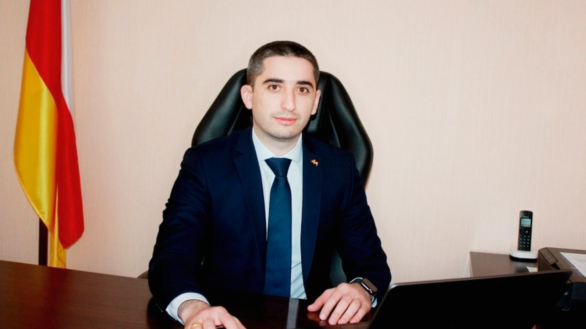Правительство Южной Осетии ушло в отставку вслед за премьер-министром