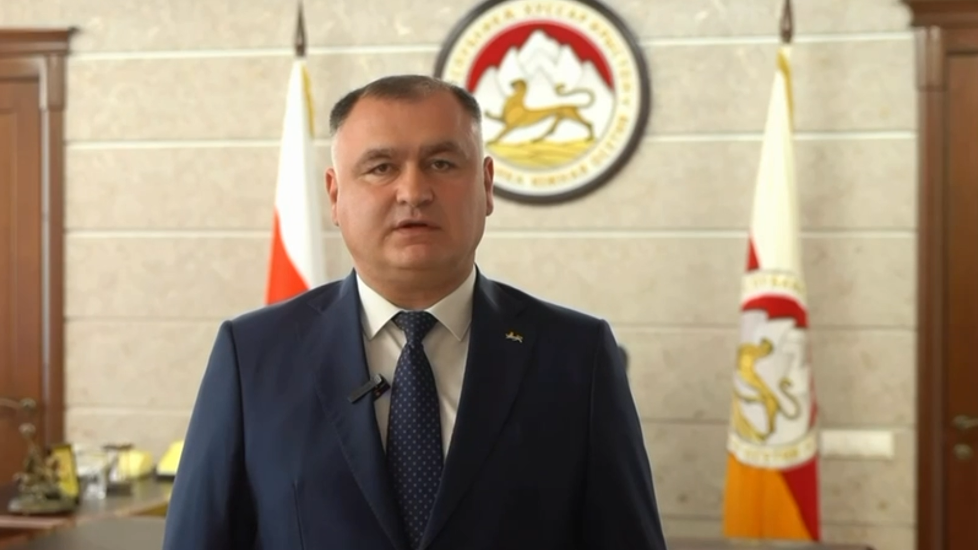 Глава Южной Осетии Гаглоев подал в отставку