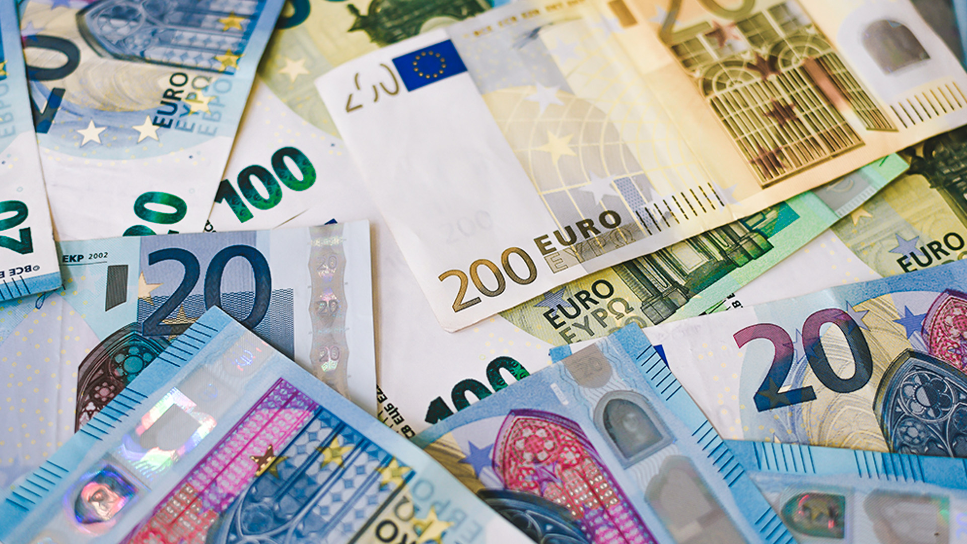 Венгрия перестала блокировать выделение Украине 6 млрд евро из фонда ЕС