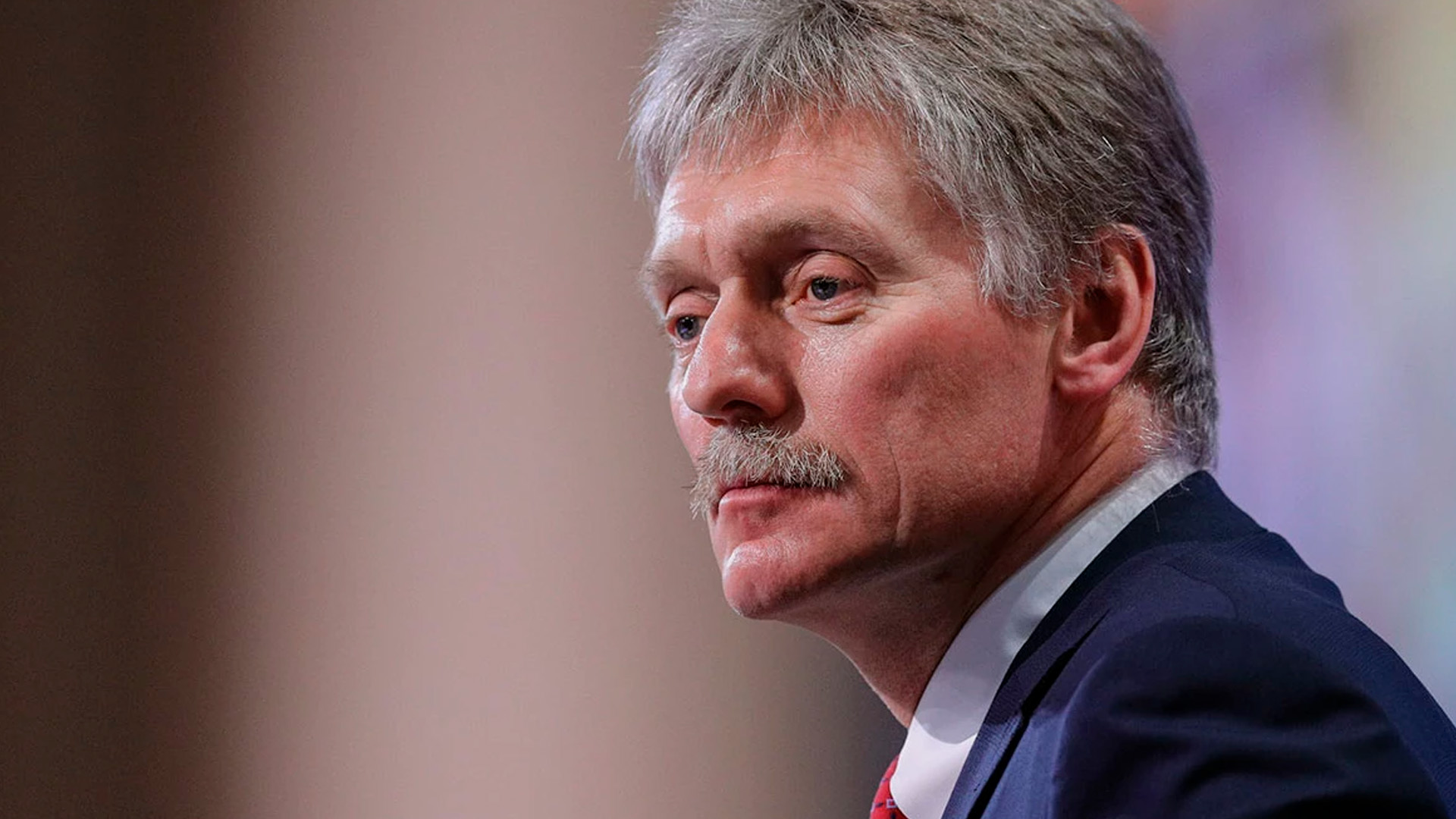 Песков: РФ рассматривает возможность импорта топлива