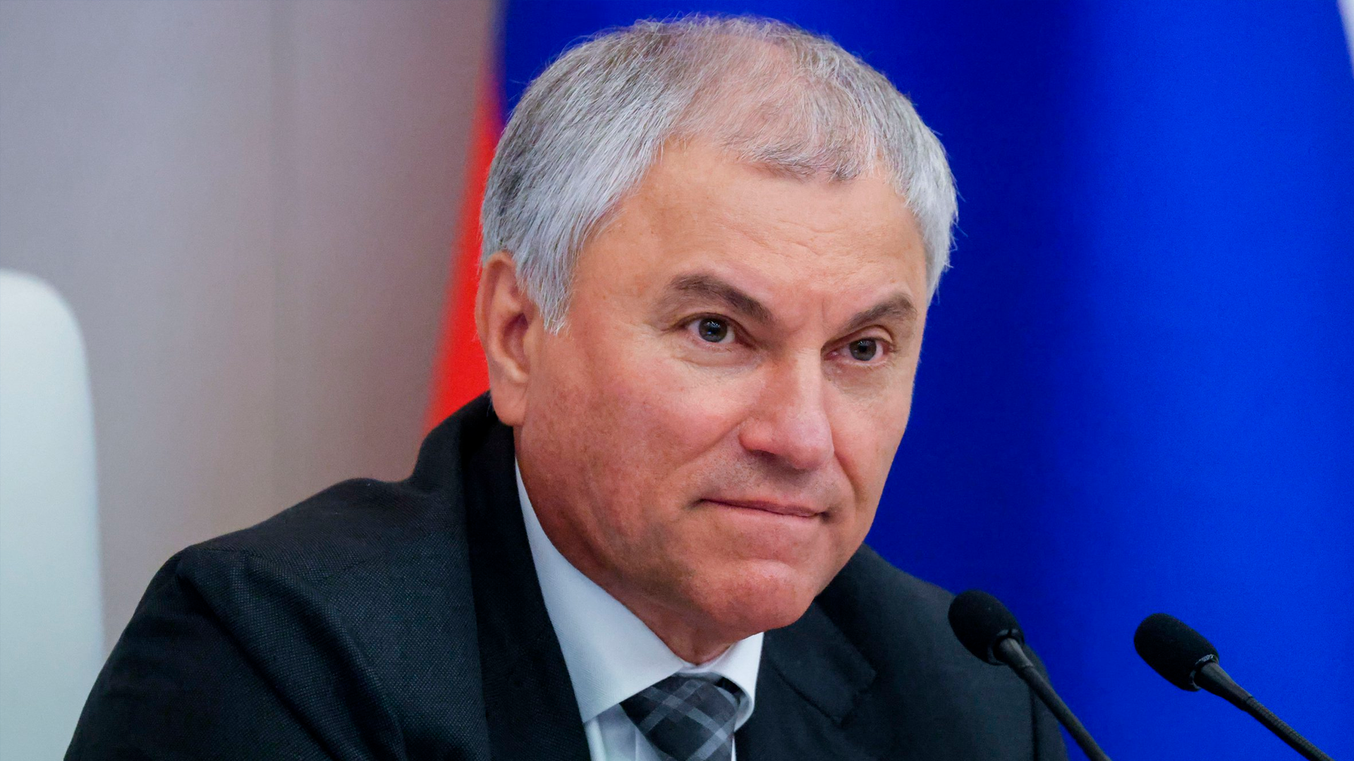 Володин предложил отправить депутатов Госдумы на военные сборы