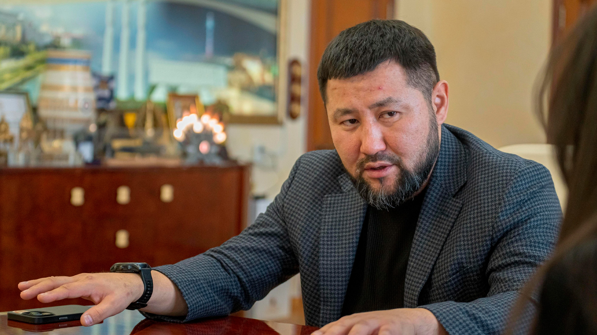 Мэр Якутска досрочно ушел в отставку