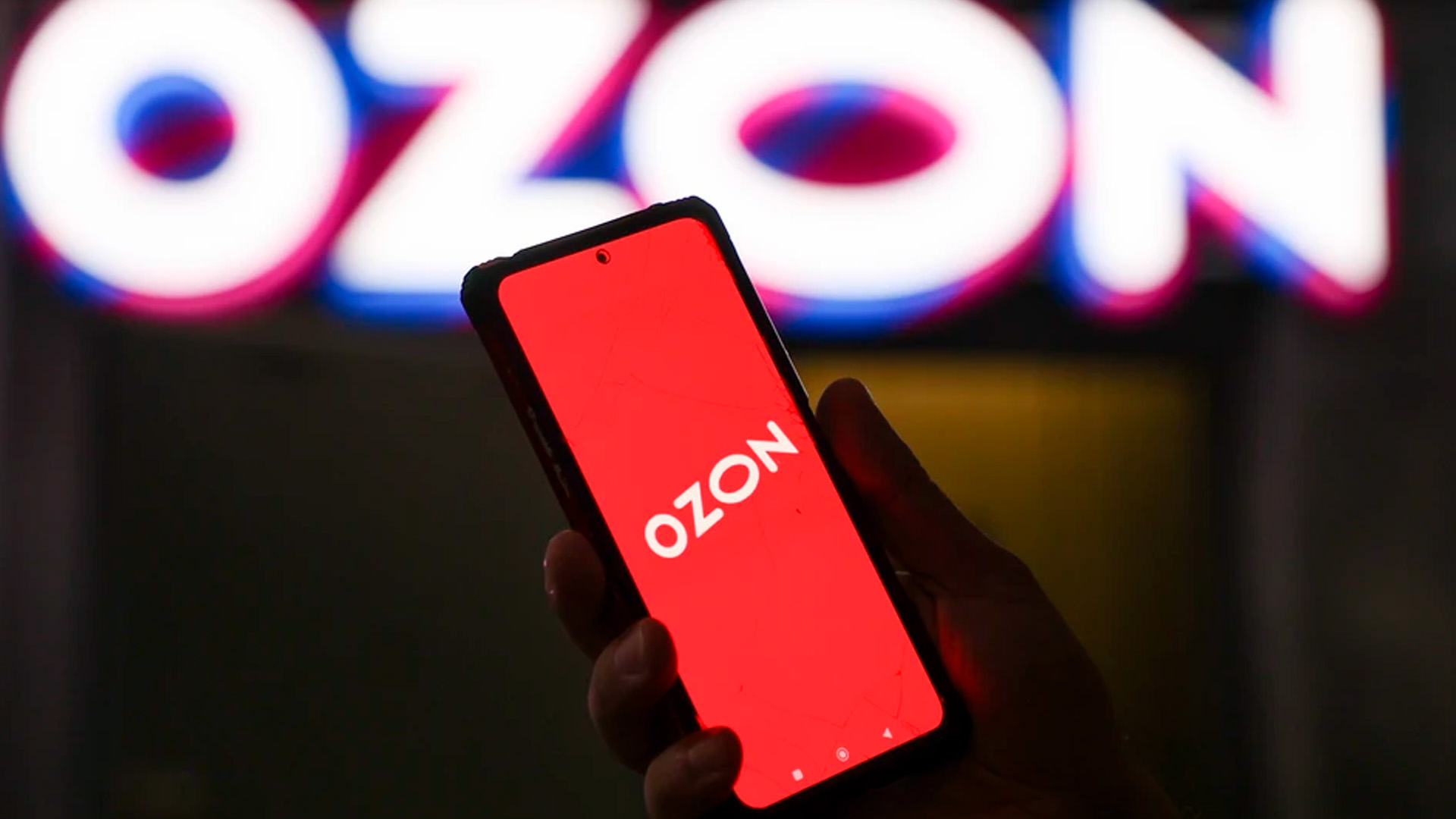 Приложения Ozon вернулись в Google Play