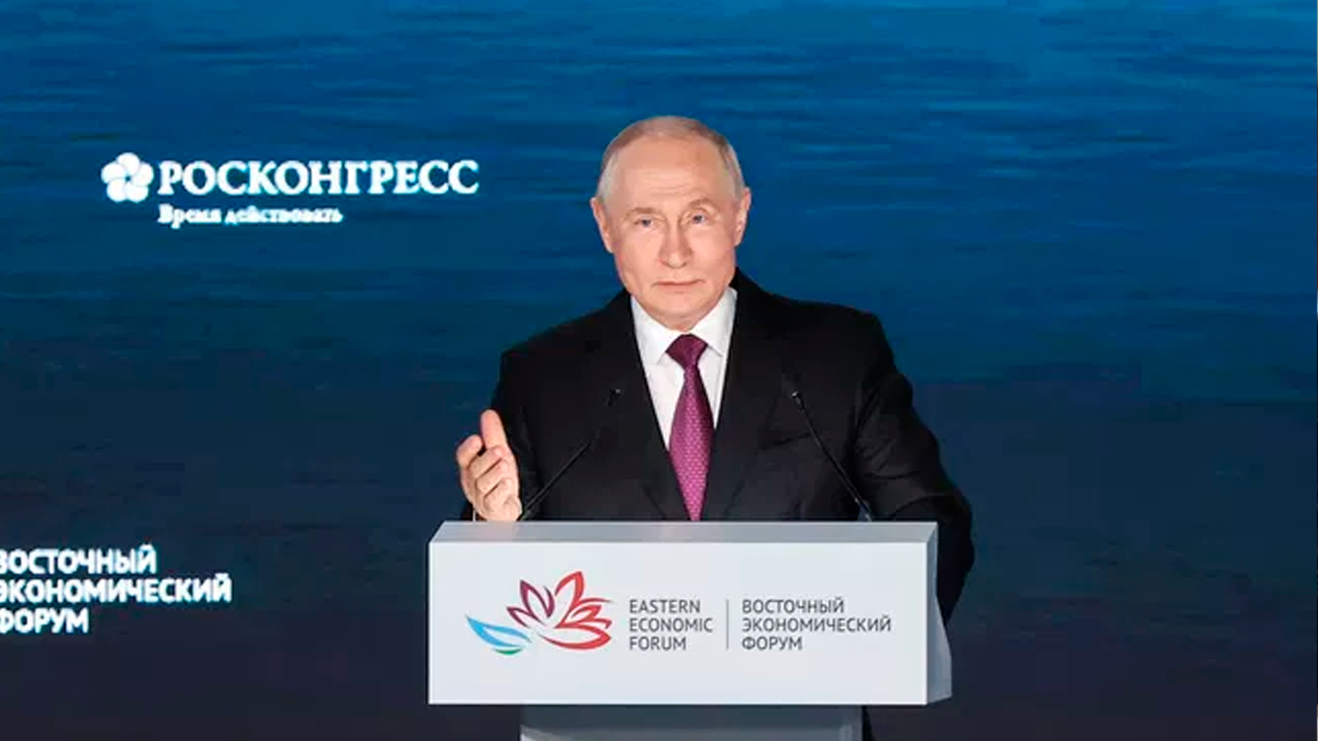 Путин заявил о необходимости снижать стоимость жизни в регионах за счет развития логистики