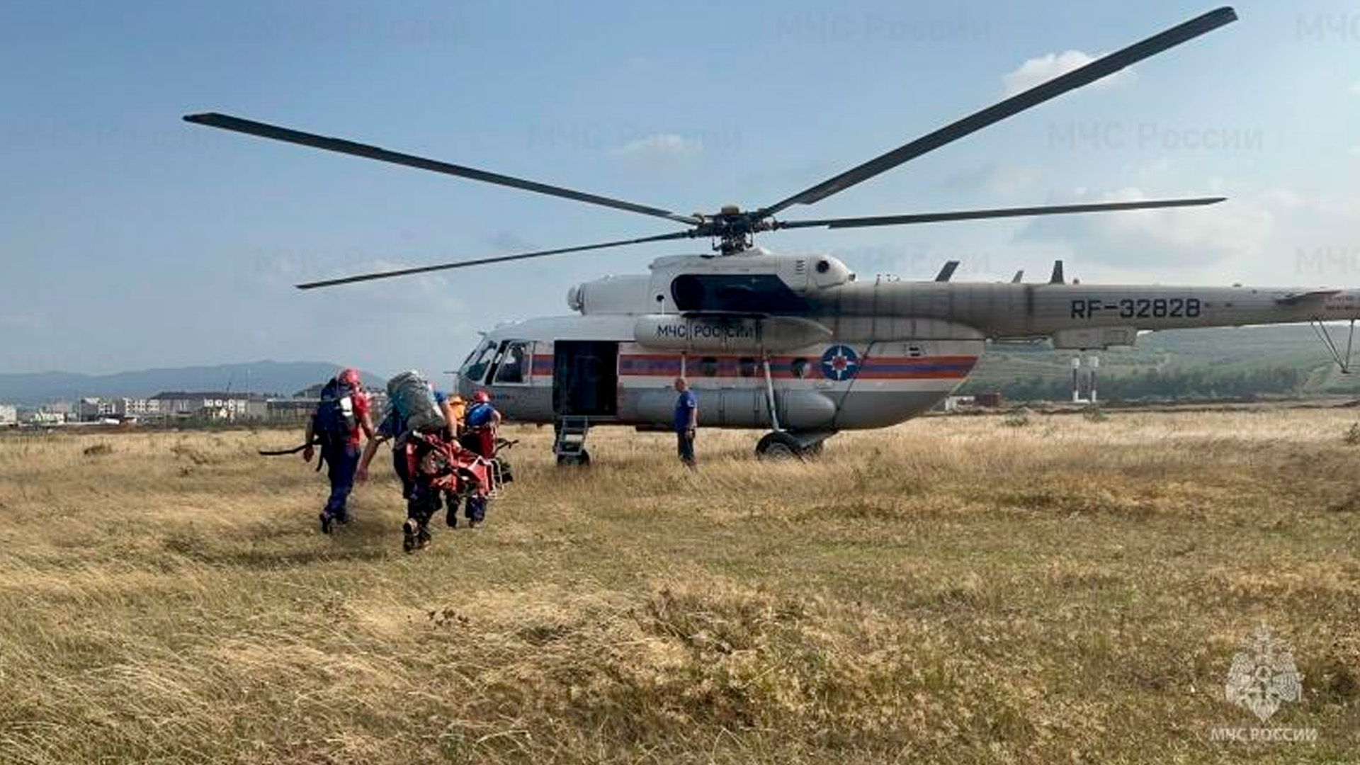 13 человек погибли при сходе лавины в Кабардино-Балкарии