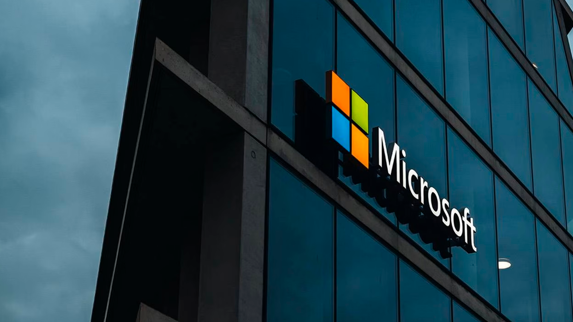 Apple и Microsoft включили в реестр ОРИ
