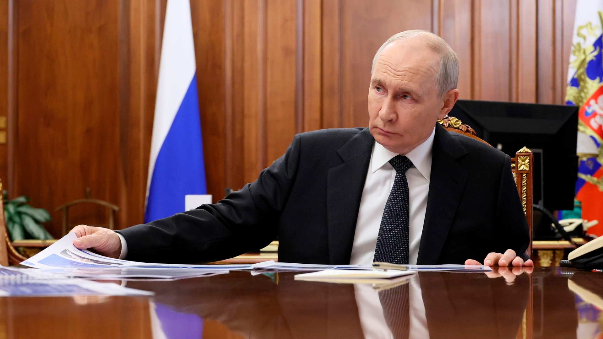 Путин созвонился с президентом ОАЭ и обсудил поставки дизеля