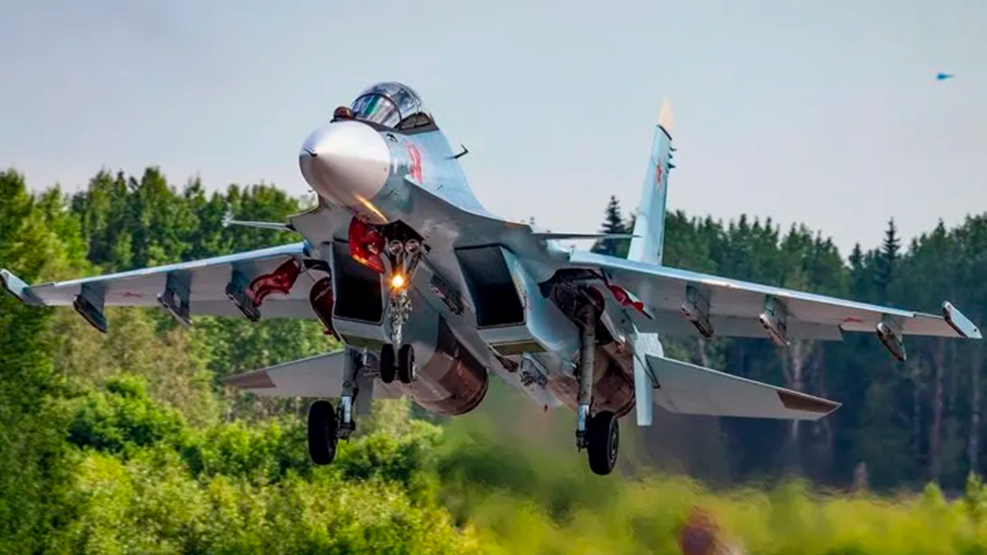 Истребитель Су-30СМ разбился в Калининградской области