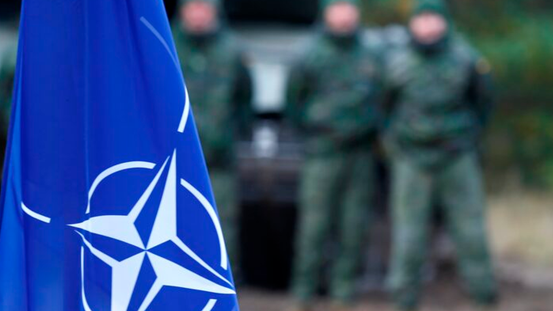 В НАТО начали разработку плана отражения гипотетической атаки России