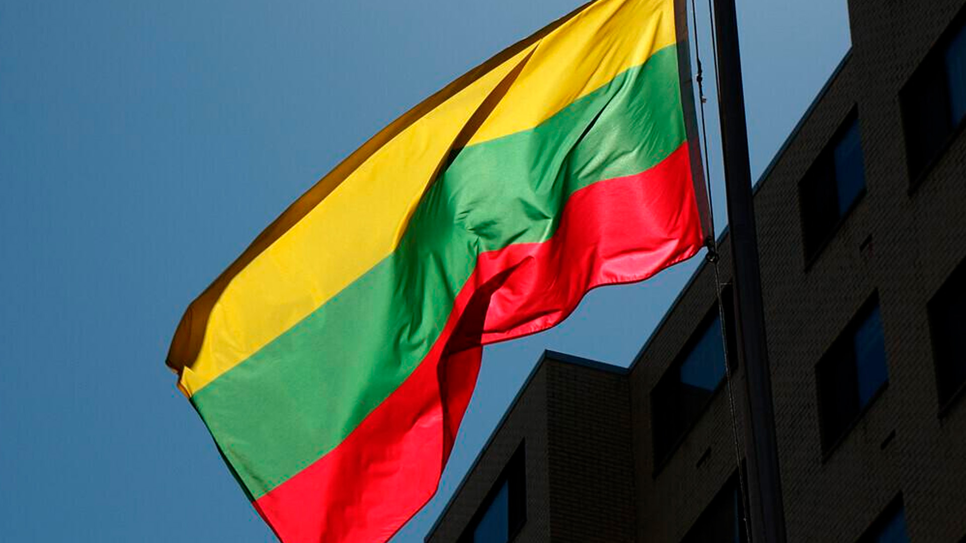 Литва закрыла границу для неслуживших украинцев
